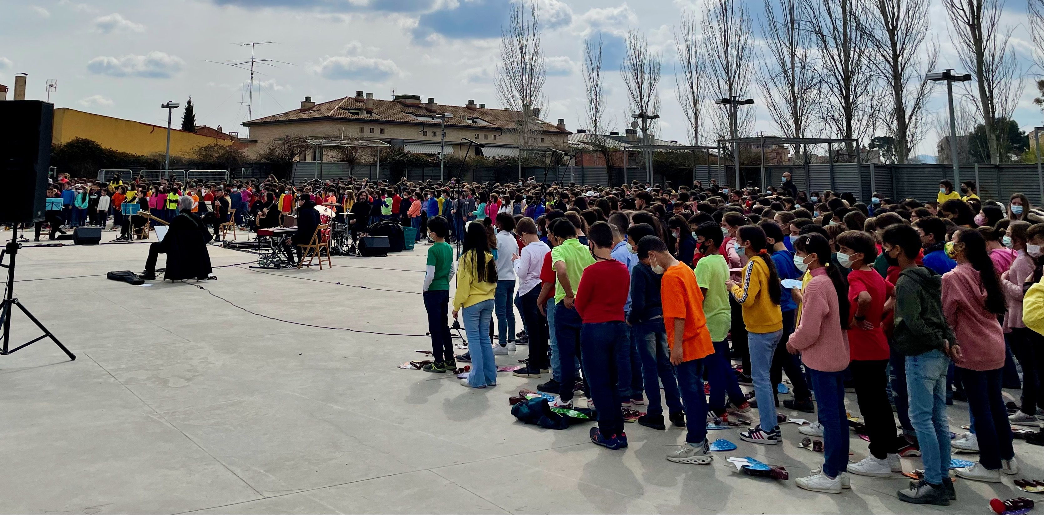 Vuitena edició de la cantata escolar a l'amfiteatre del Castell. FOTO: NHS