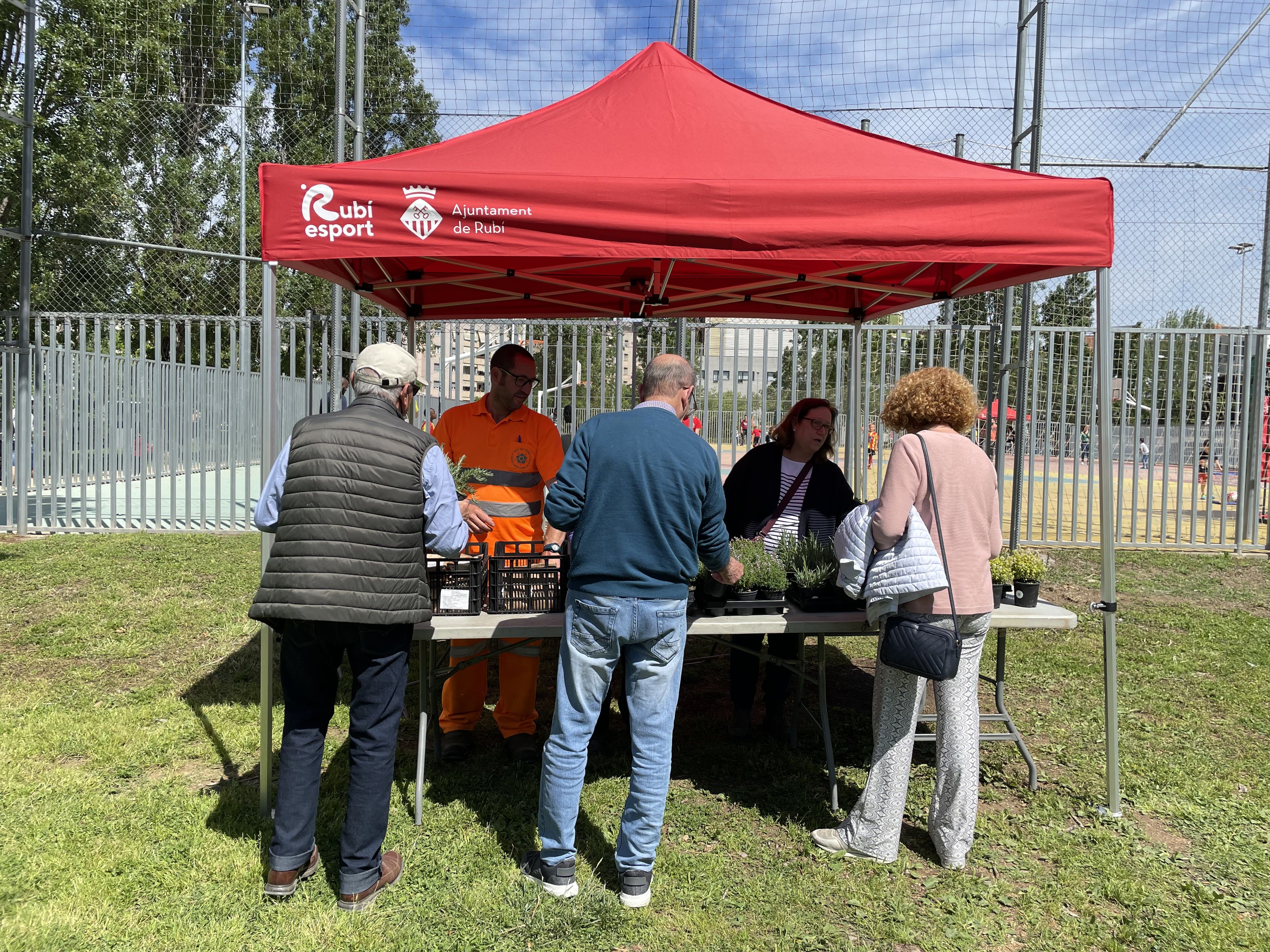 Jornada lúdica al parc de la Pau i la Natura. FOTO: Arnau Martínez