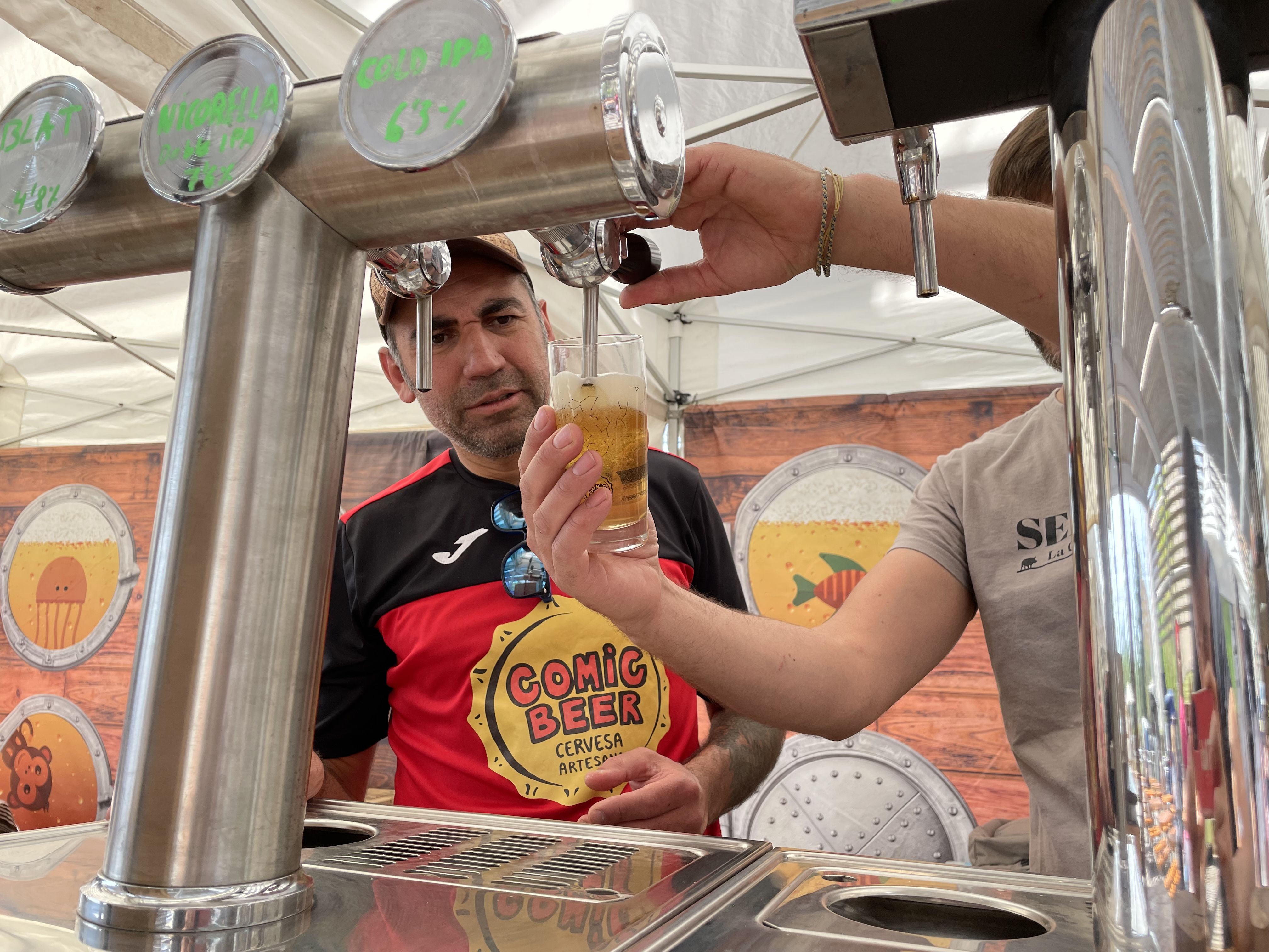 Rubí celebra de nou la Fira de la Cervesa Artesana i el Formatge. FOTO: Arnau Martínez