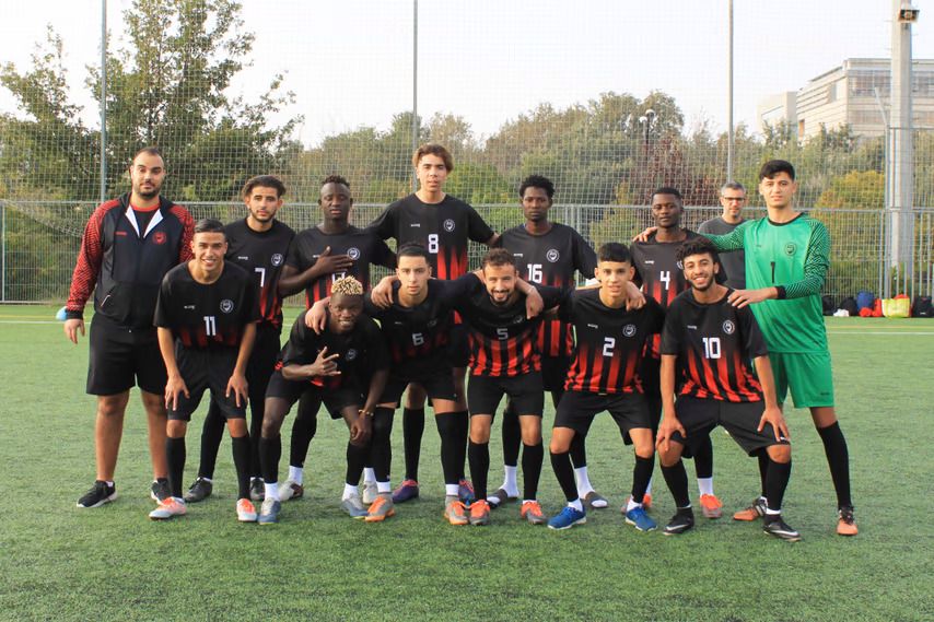 Equip juvenil del CEF Can Mir de 2022 de l'Erasmus esportiu. FOTO: Cedida