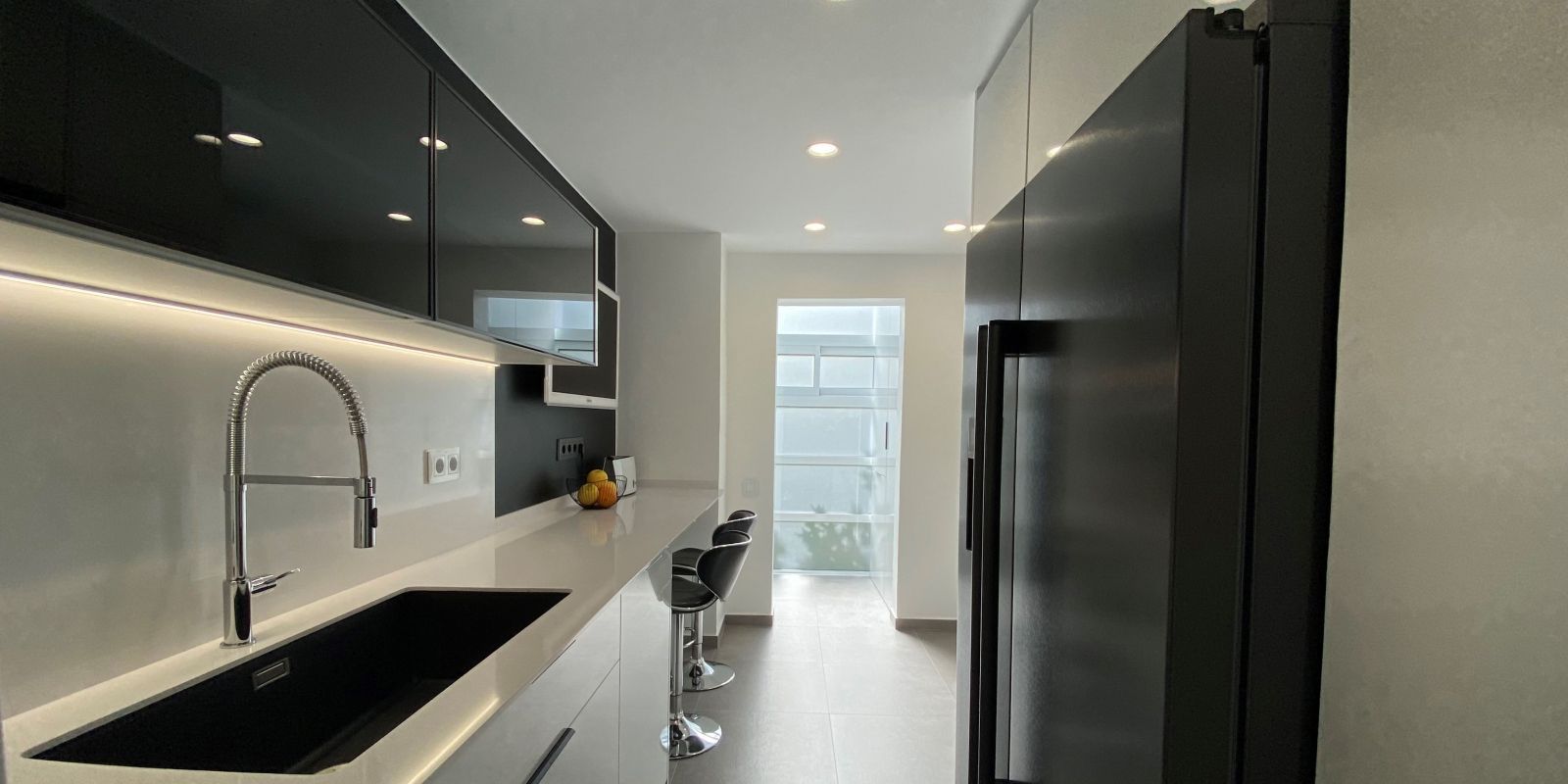 Reforma d'una cuina a Terrassa amb materials de la botiga de Sabadell | Cedida