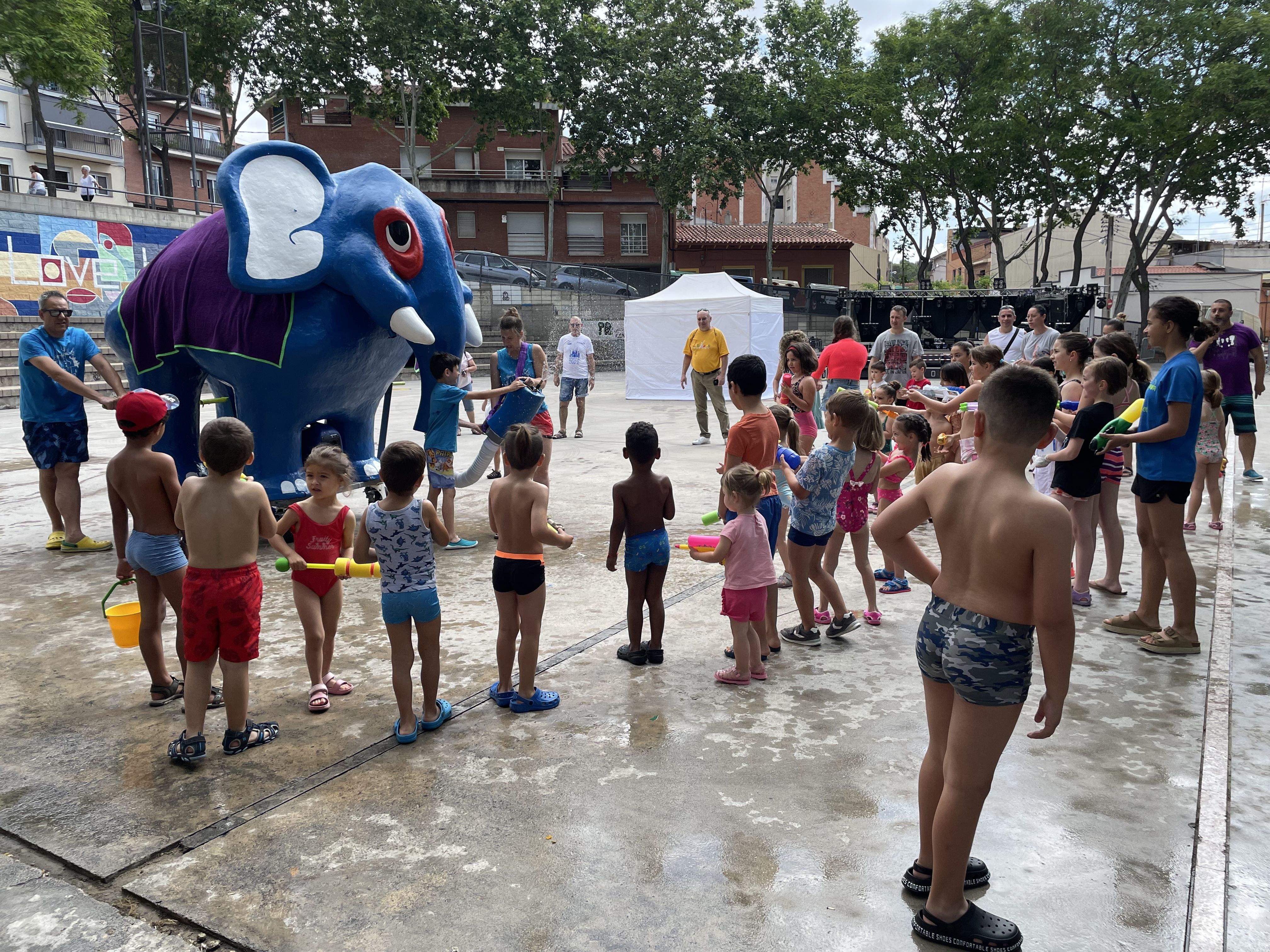 El barri de Ca n'Oriol gaudeix de la seva Festa Major. FOTO: Arnau Martínez
