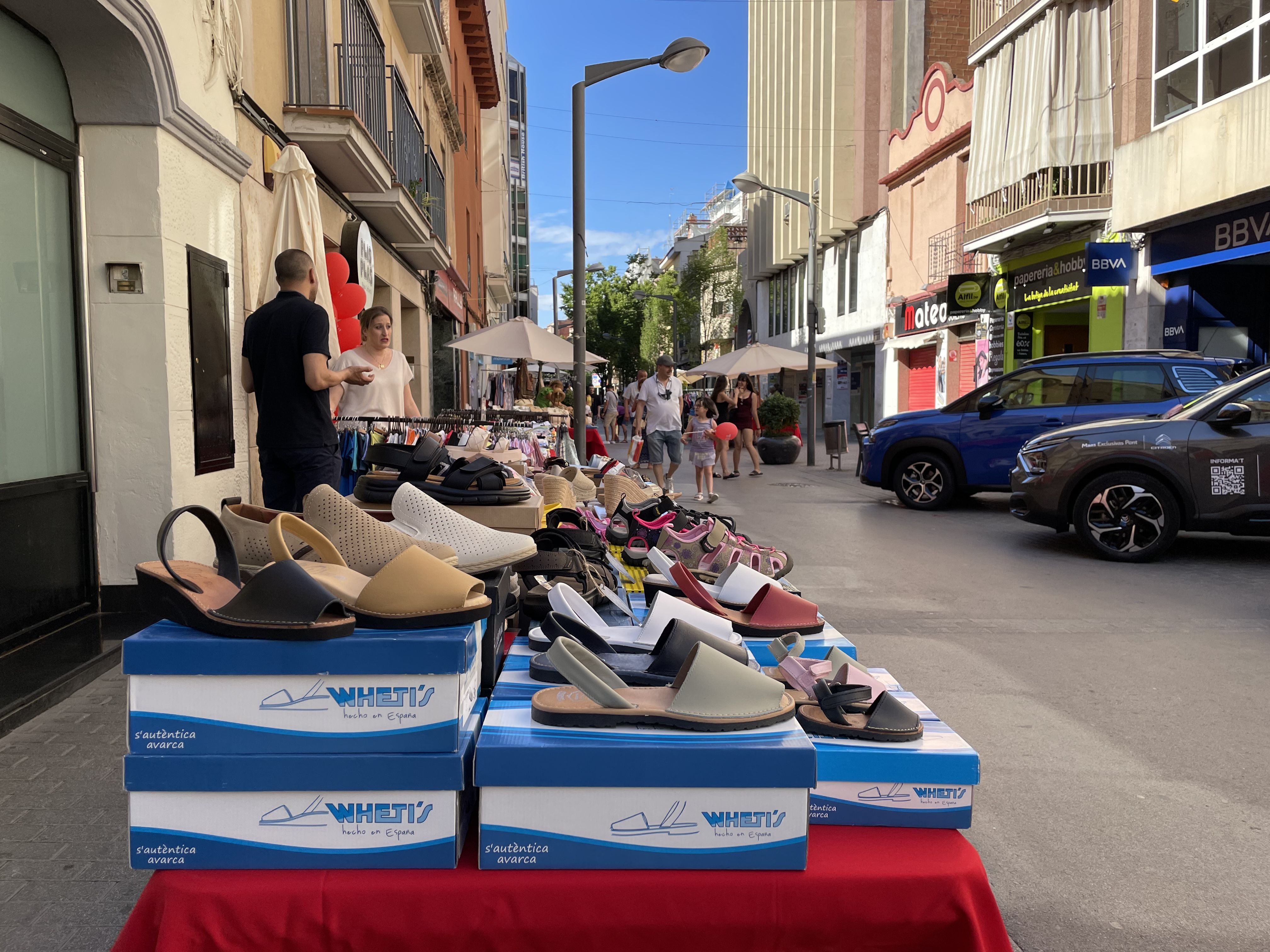 Rubí gaudeix d'una nova edició de la Botiga al Carrer. FOTO: Arnau Martínez