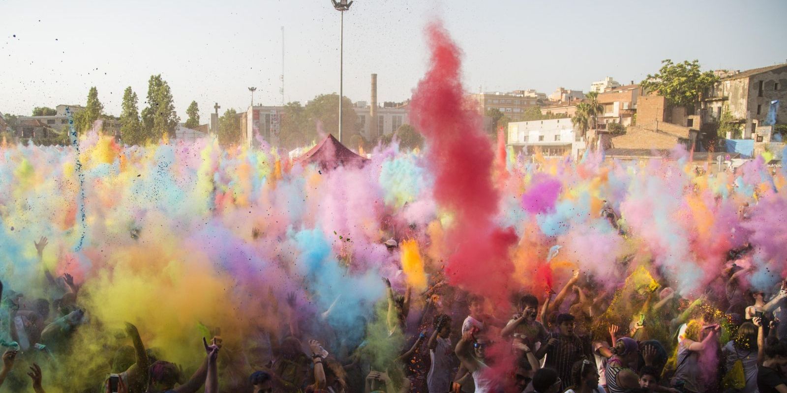 Les notícies més destacades de la setmana a Rubí, com la programació de la FM. FOTO: Àngel Bravo