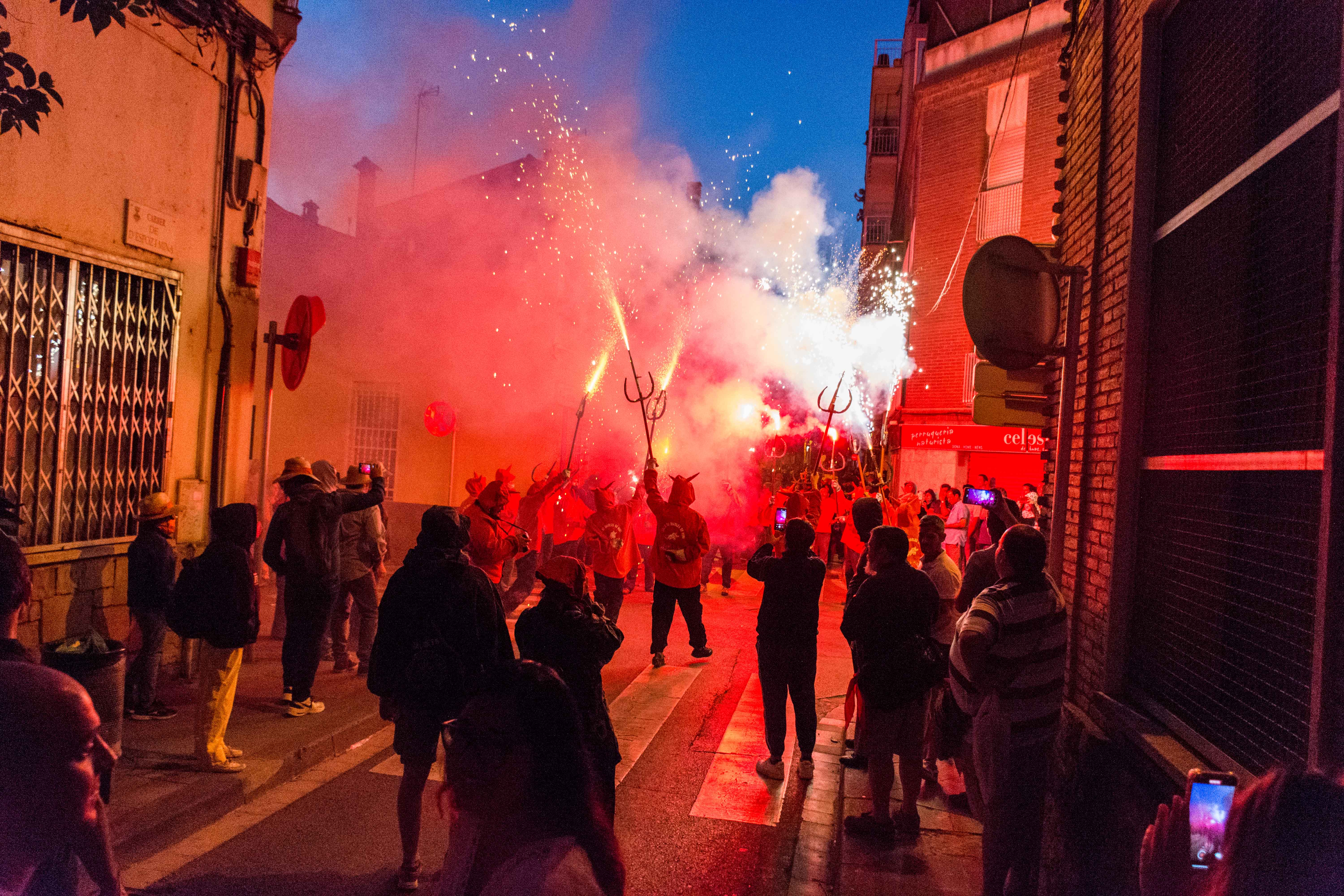 Correfoc de les colles de diables de Rubí per Festa Major 2022. FOTO: Carmelo Jiménez