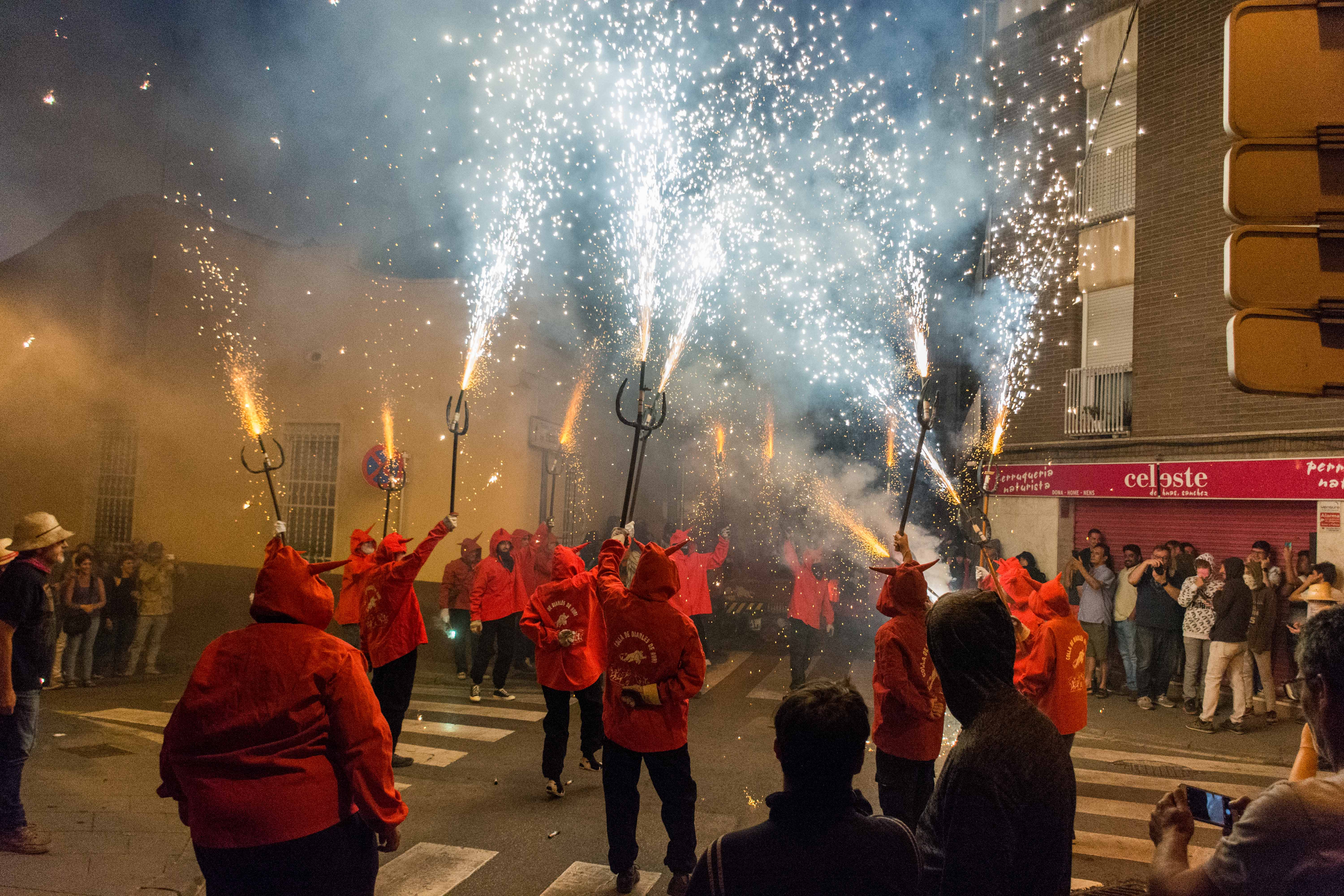 Correfoc de les colles de diables de Rubí per Festa Major 2022. FOTO: Carmelo Jiménez