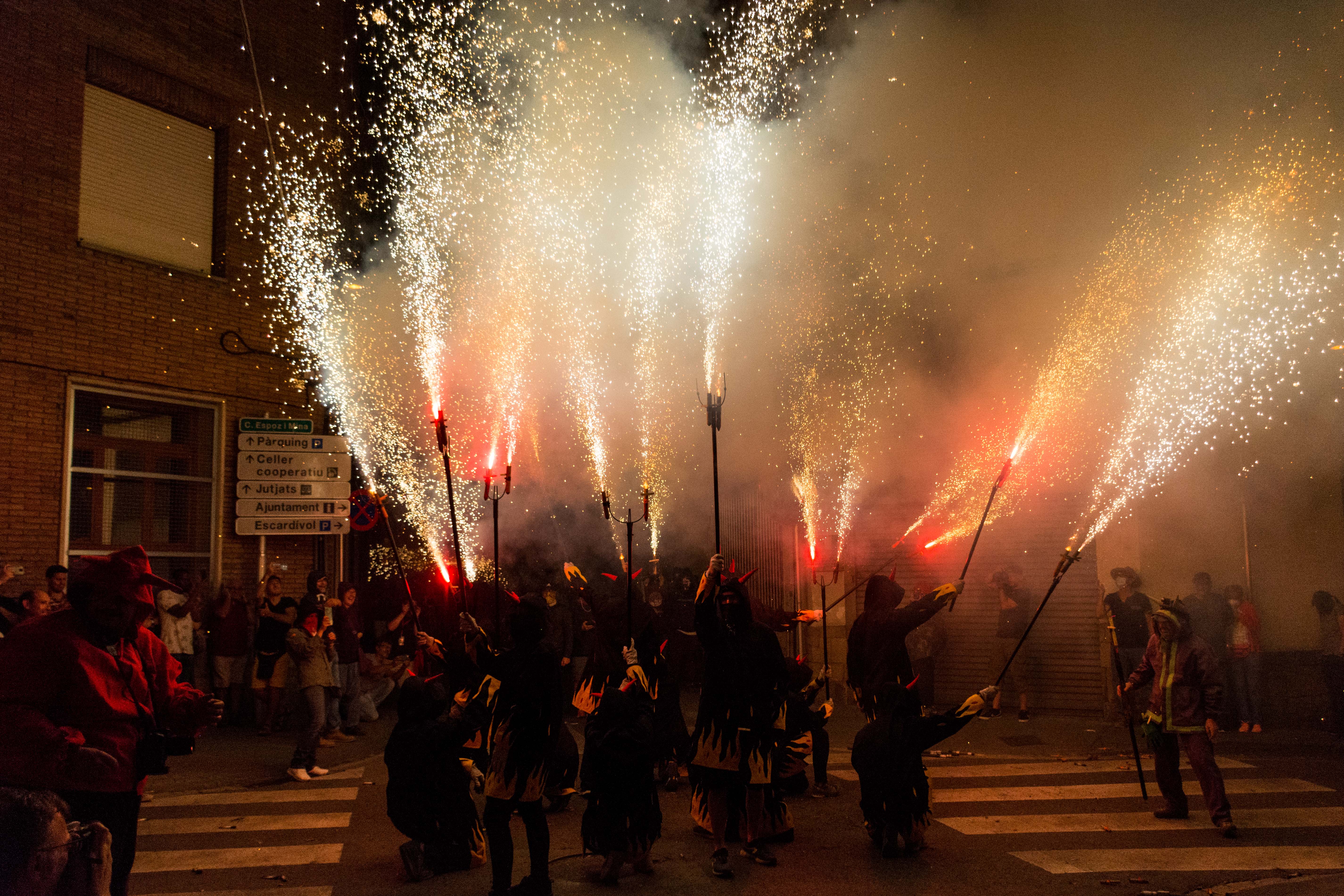 Correfoc de les colles de diables de Rubí per Festa Major 2022. FOTO: Carmelo Jiménez