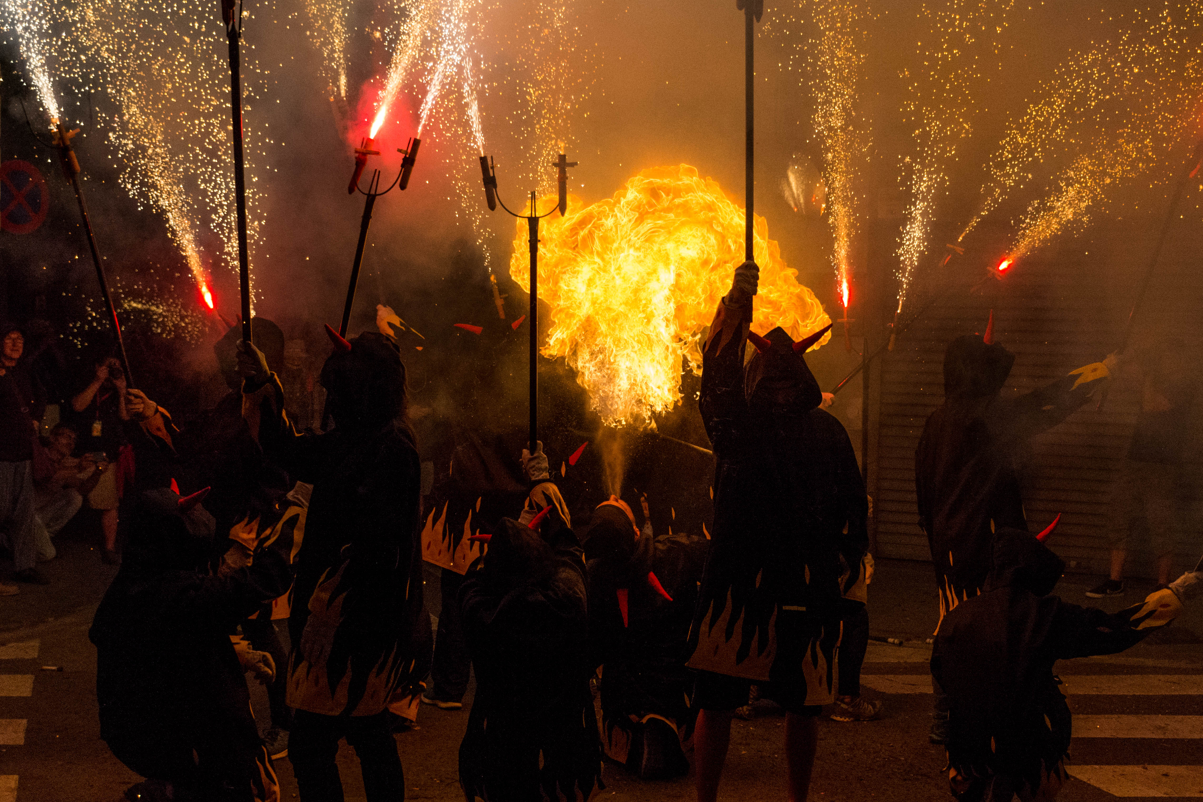 Correfoc de les colles de diables de Rubí per Festa Major 2022. FOTO: Carmelo Jiménez