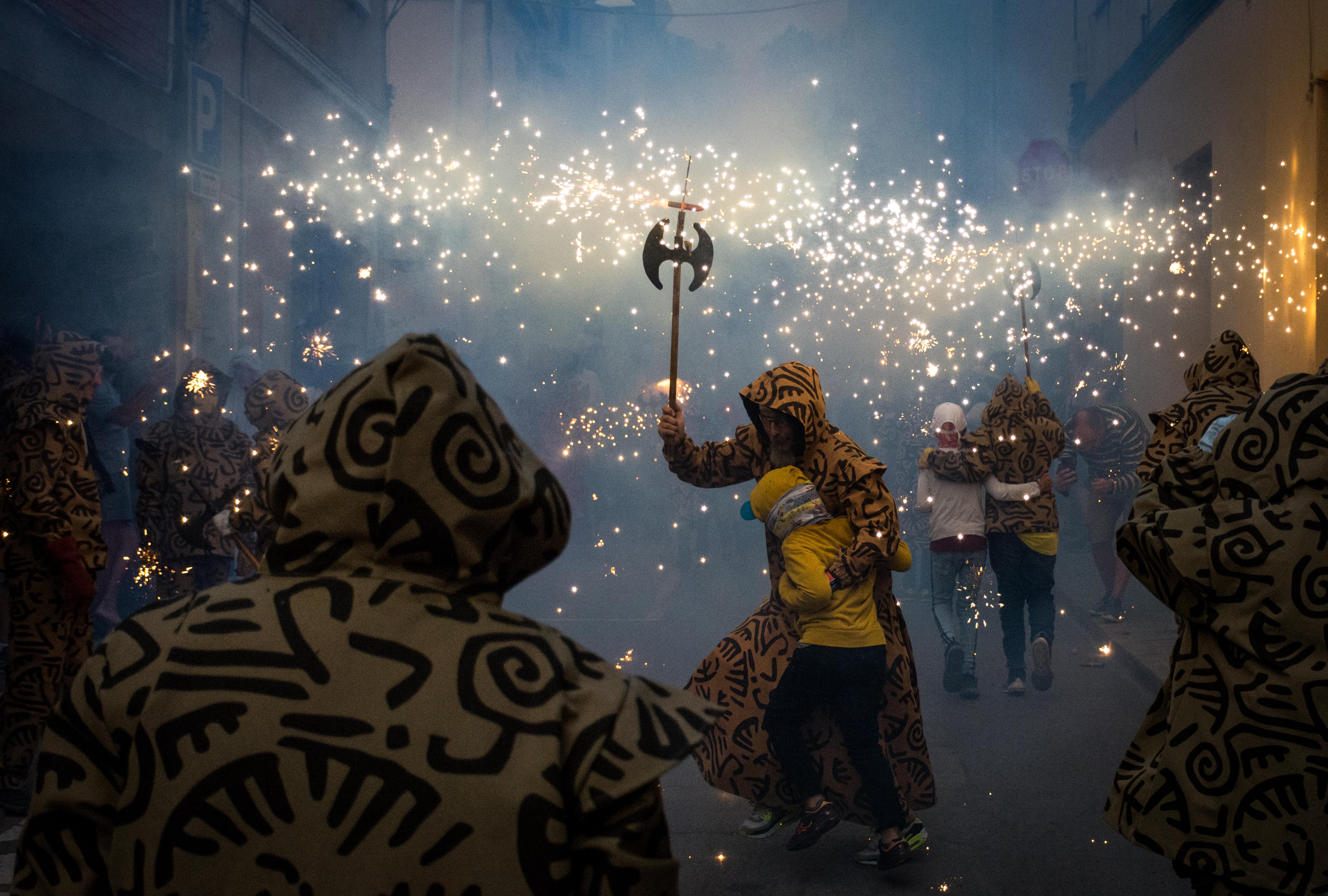 Tabalada i correfoc infantil a la Festa Major de Rubí 2022. FOTO: Carmelo Jiménez