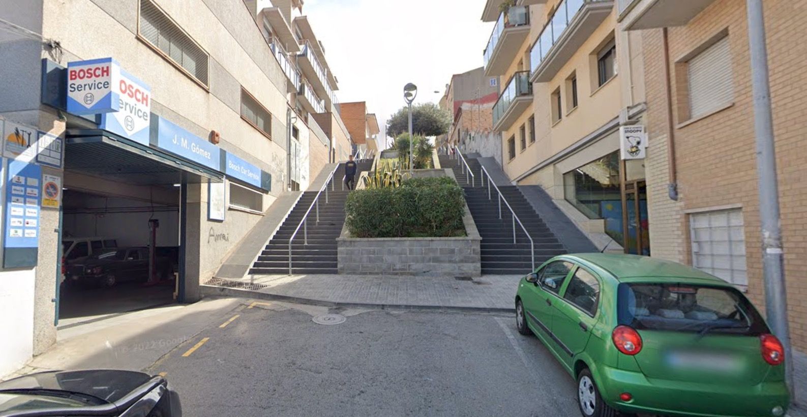 Posar escales mecàniques a la zona de la Serreta és una de les propostes dels pressupostos participatius. FOTO: Google Maps Posar escales mecàniques a la zona de la Serreta és una de les propostes dels pressupostos participatius. FOTO: Google Maps