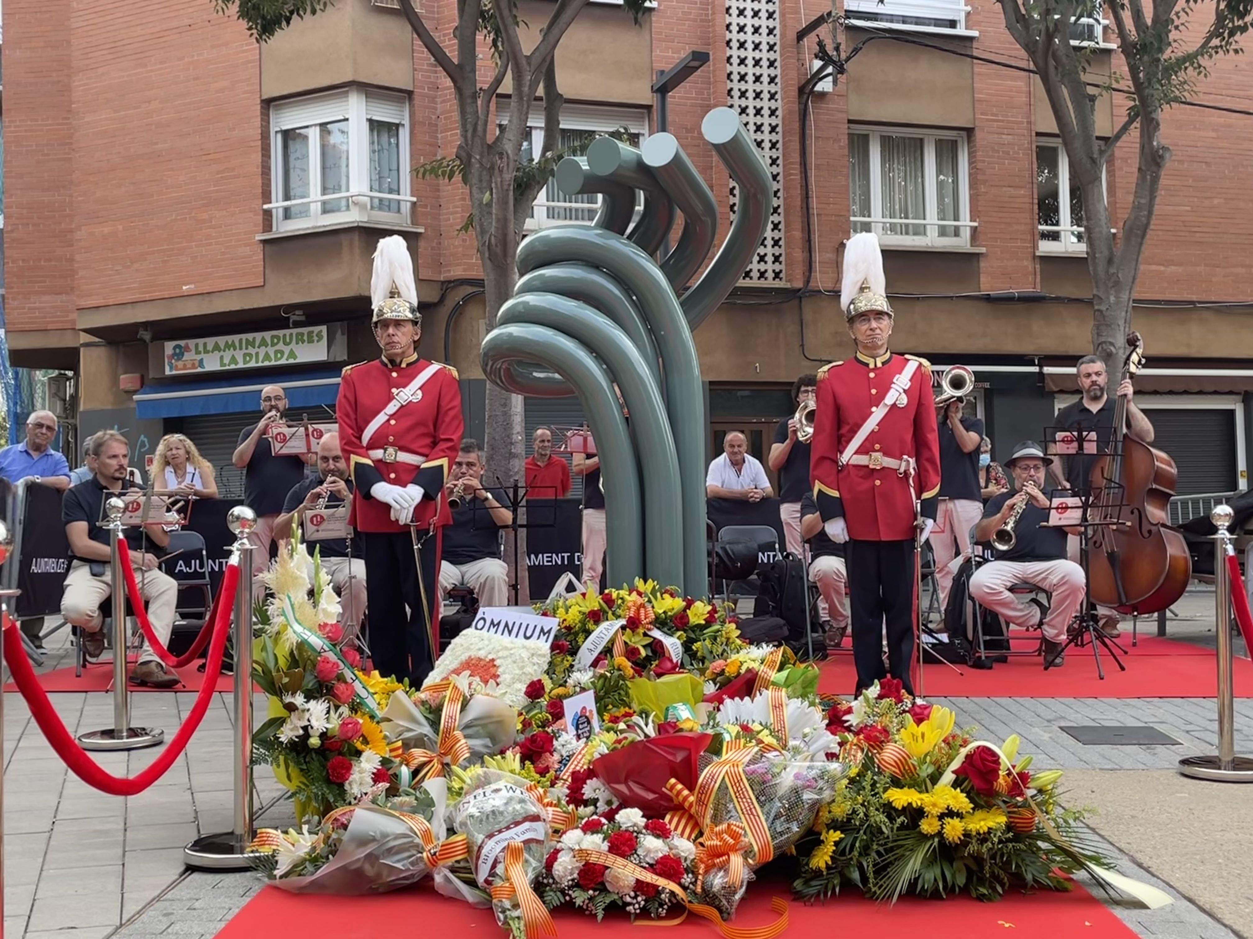 La ciutat ha commemorat la Diada de Catalunya a la plaça de l'Onze de Setembre. FOTO: Arnau Martínez