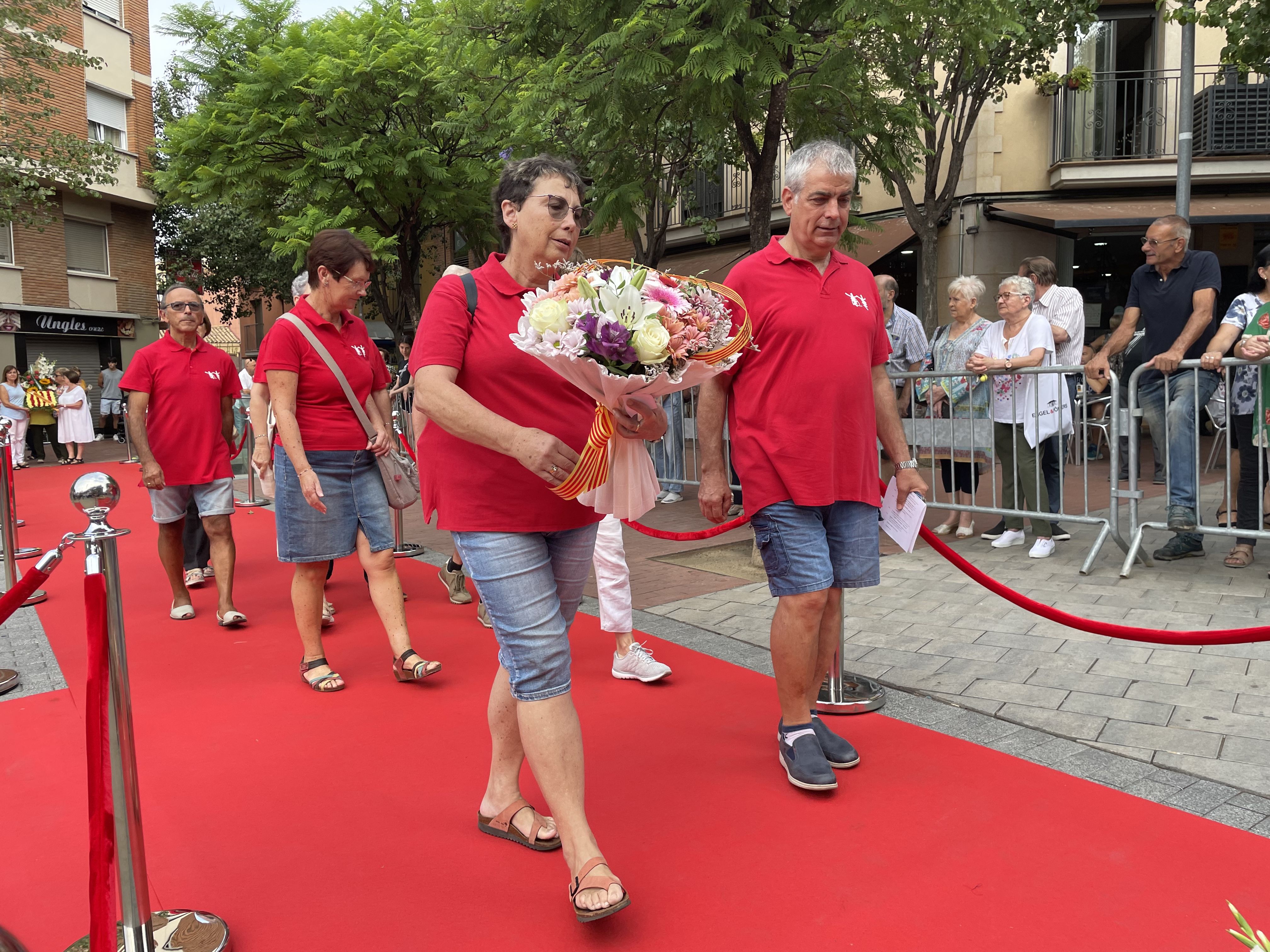 La ciutat ha viscut el tradicional acte institucional a la plaça de l'Onze de Setembre. FOTO: Arnau Martínez