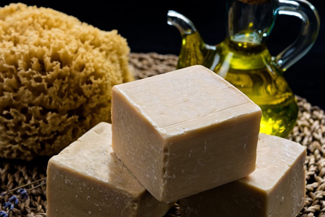 Un dels Ecotallers organitzats permetrà transformar l’oli de cuina usat en sabó. FOTO: Ajuntament de Rubí