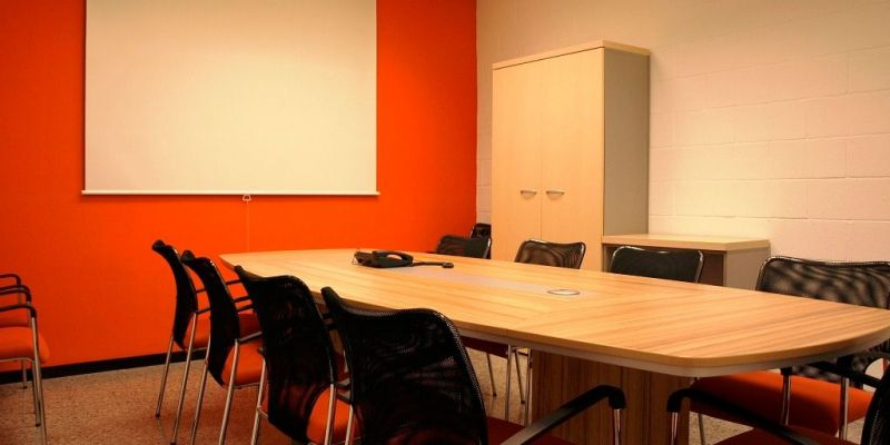 Sala de reunions del Centre de negocis @XXI. FOTO: Cedida
