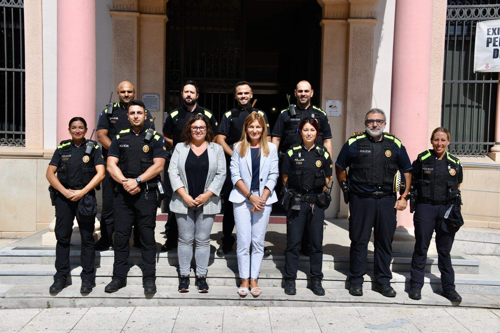Els set nou agents a l'Ajuntament de Rubí. FOTO: Ajuntament de Rubí-Localpres