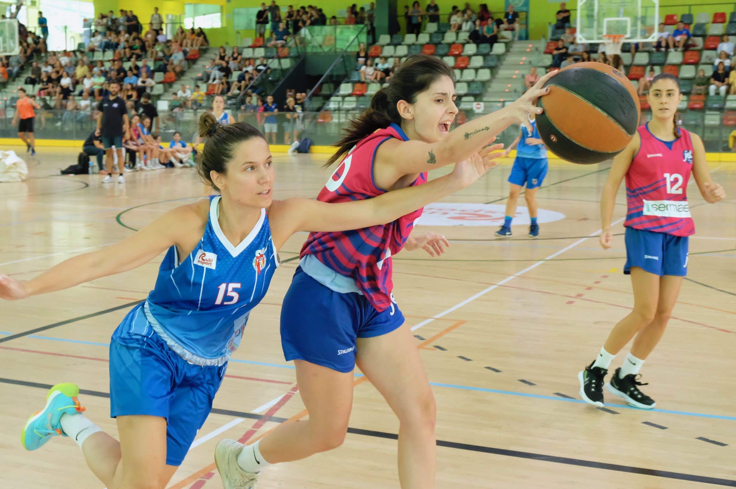 Torneig de bàsquet Ciutat de Rubí. FOTO: CEB Sant Jordi Torneig de bàsquet Ciutat de Rubí. FOTO: CEB Sant Jordi