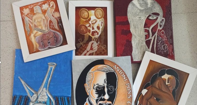 Algunes de les obres que participen en concurs de la Fundació Museu Vallhonrat. FOTO: Cedida