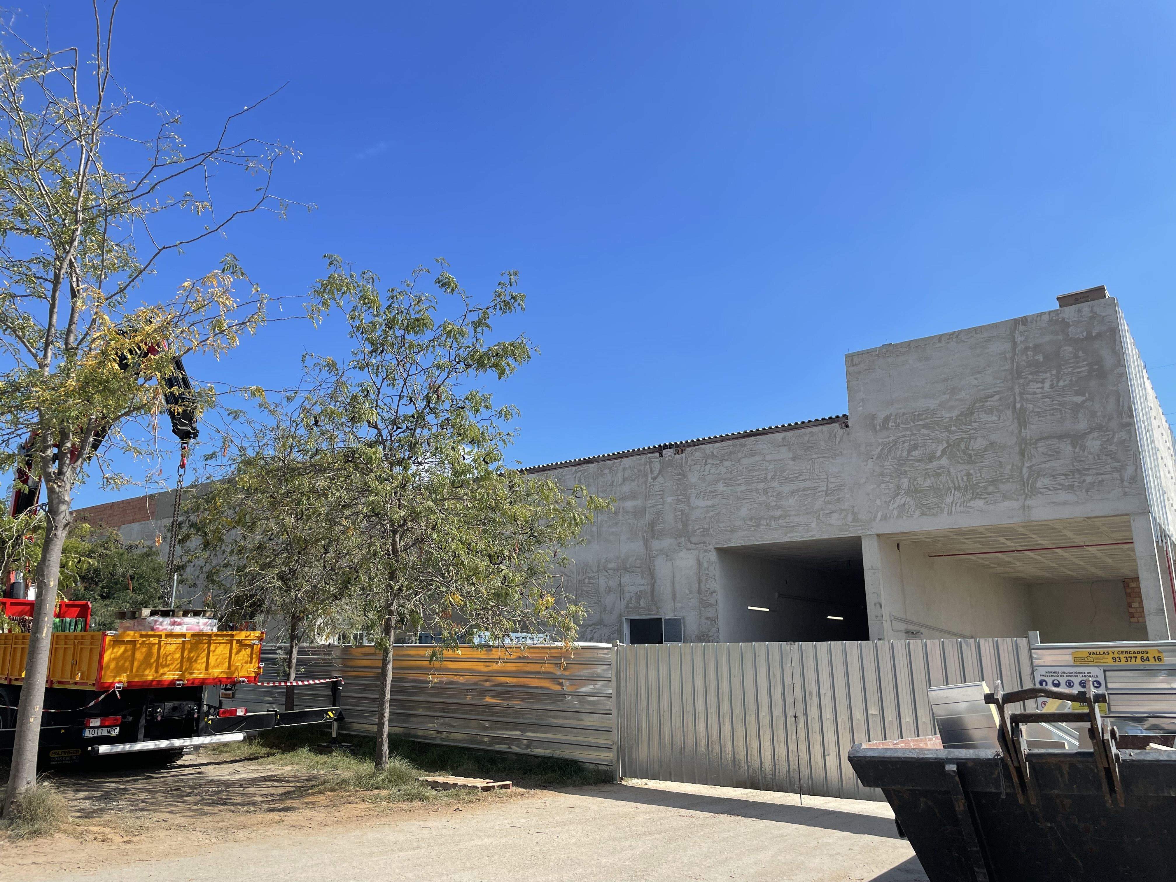 Edifici del futur nou supermecat de Mercadona al carrer Marconi. FOTO: NHS