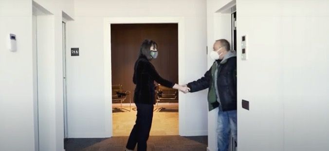 Un veí de Rubí ha estat exonerat del seu deute. FOTO: Repara tu Deuda