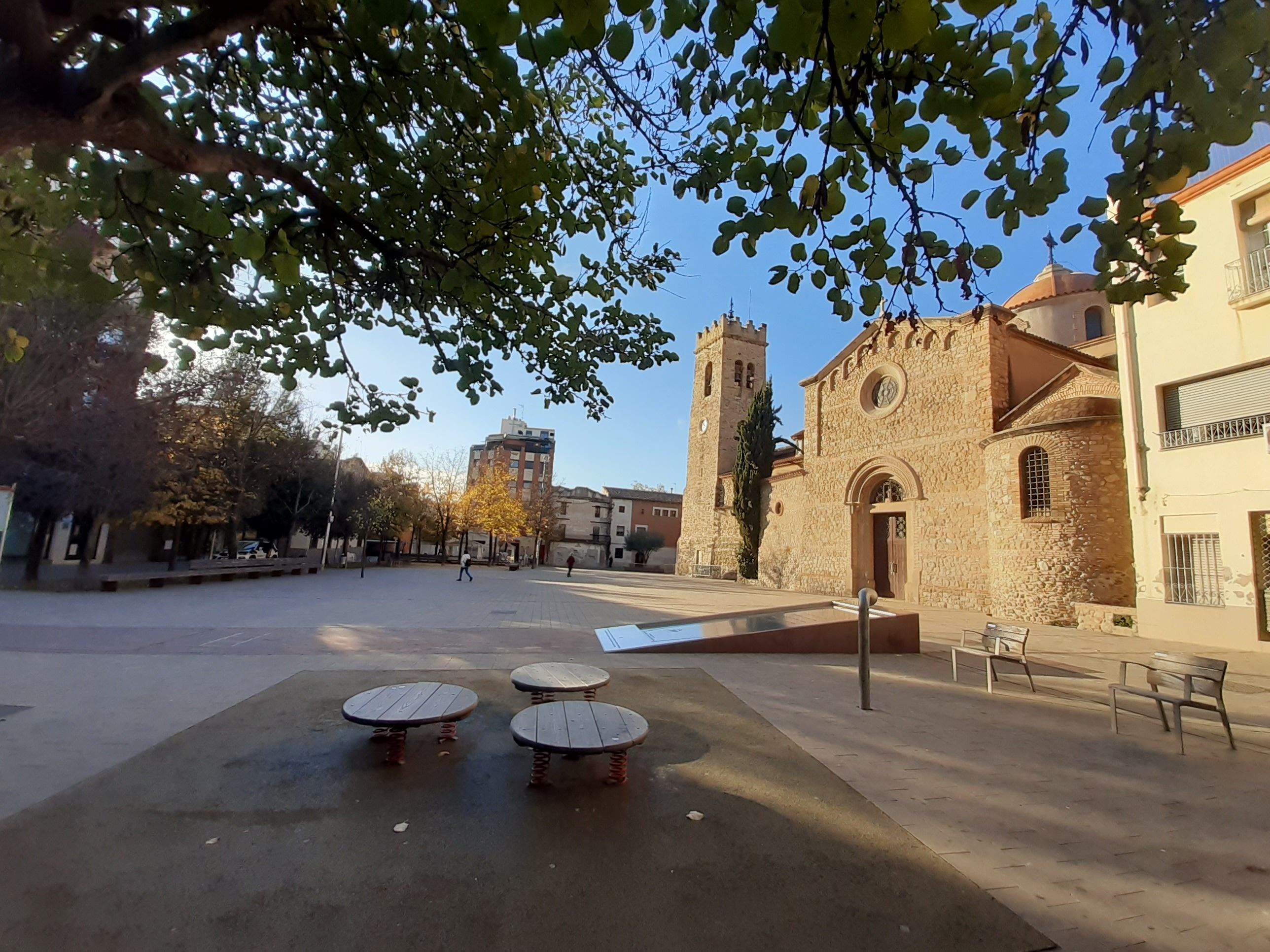 Algunes de les notícies més destacades. Plaça Doctor Guardiet. FOTO: Andrea Sánchez Esteban