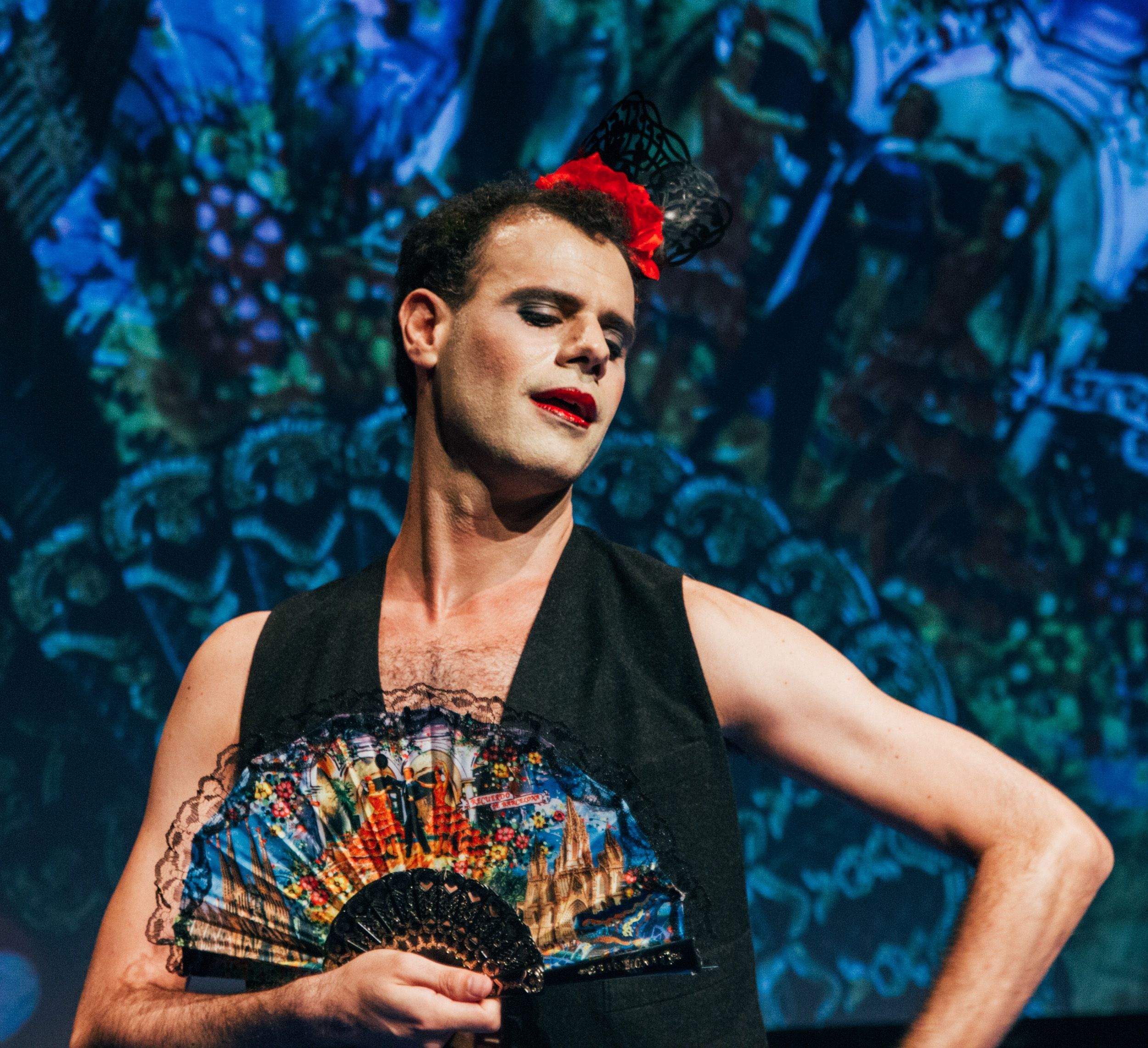 Joan Vázquez protagonitza 'Ocaña, reina de las Ramblas'. FOTO: Cedida