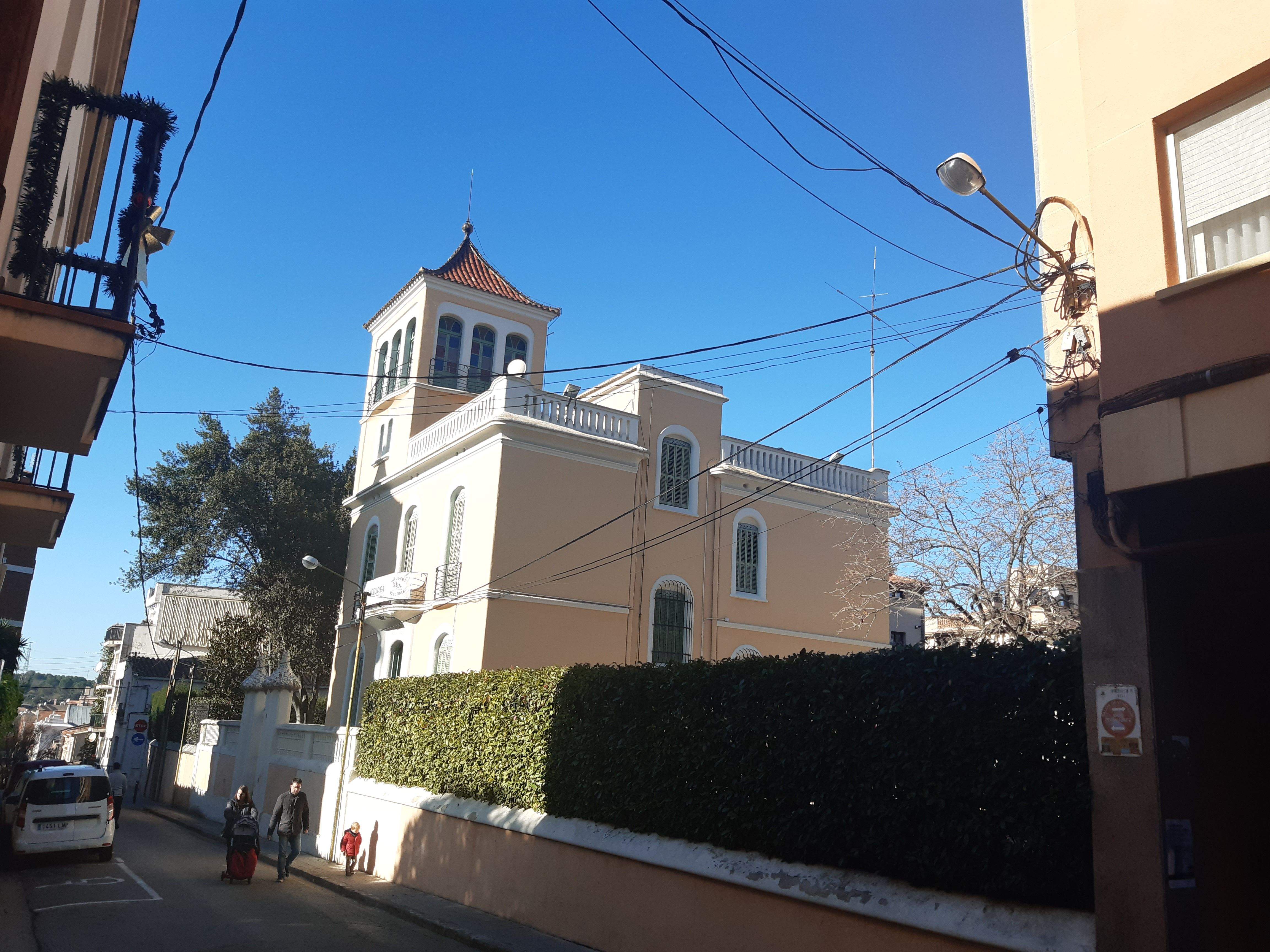 L'Ateneu Municipal de Rubí, un dels equipaments que servirà com a refugi climàtic. FOTO: Andrea Sánchez Esteban