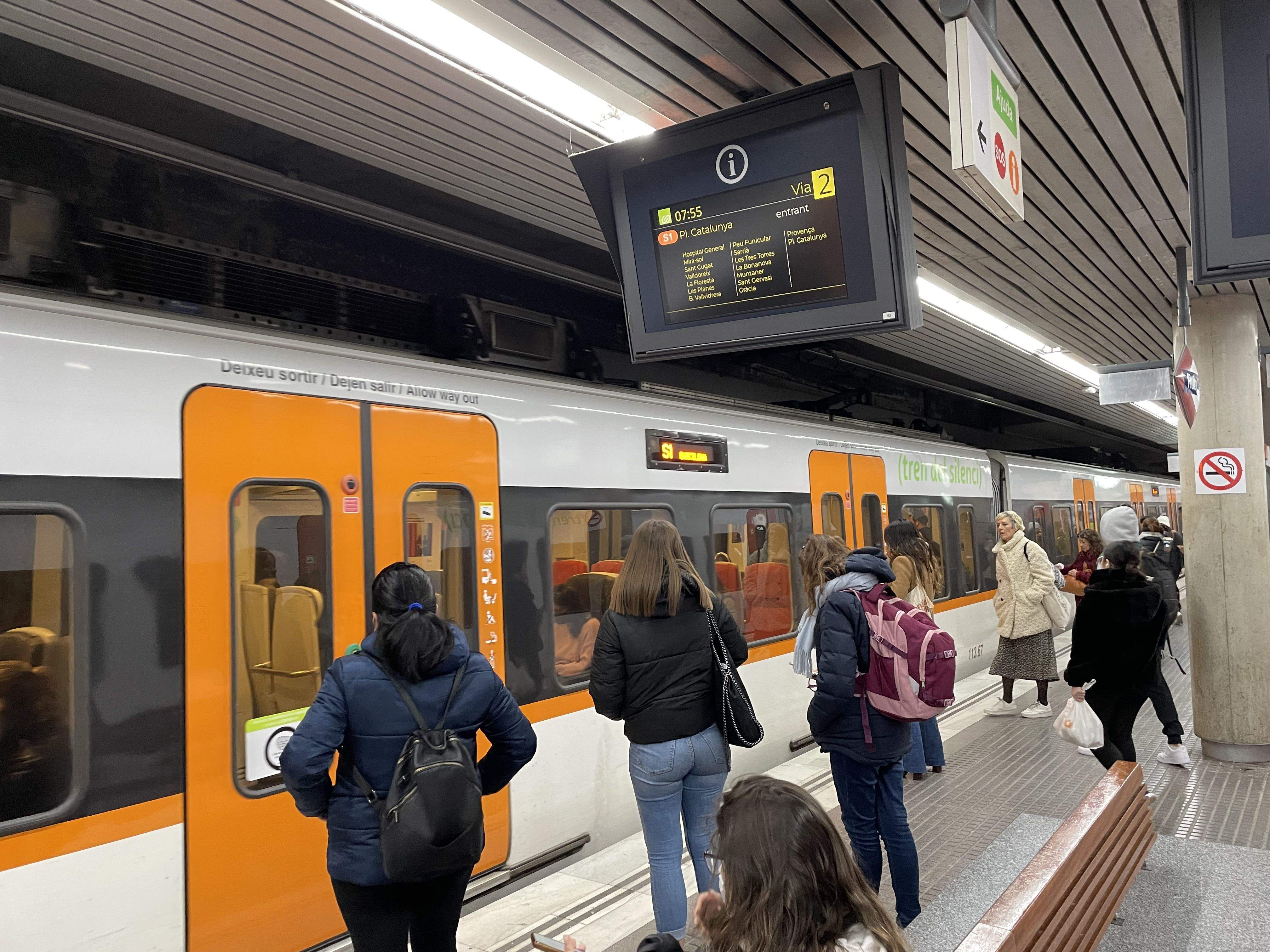 Estació de Ferrocarrils (FGC) de Rubí. FOTO: NHS Estació de Ferrocarrils (FGC) de Rubí. FOTO: NHS