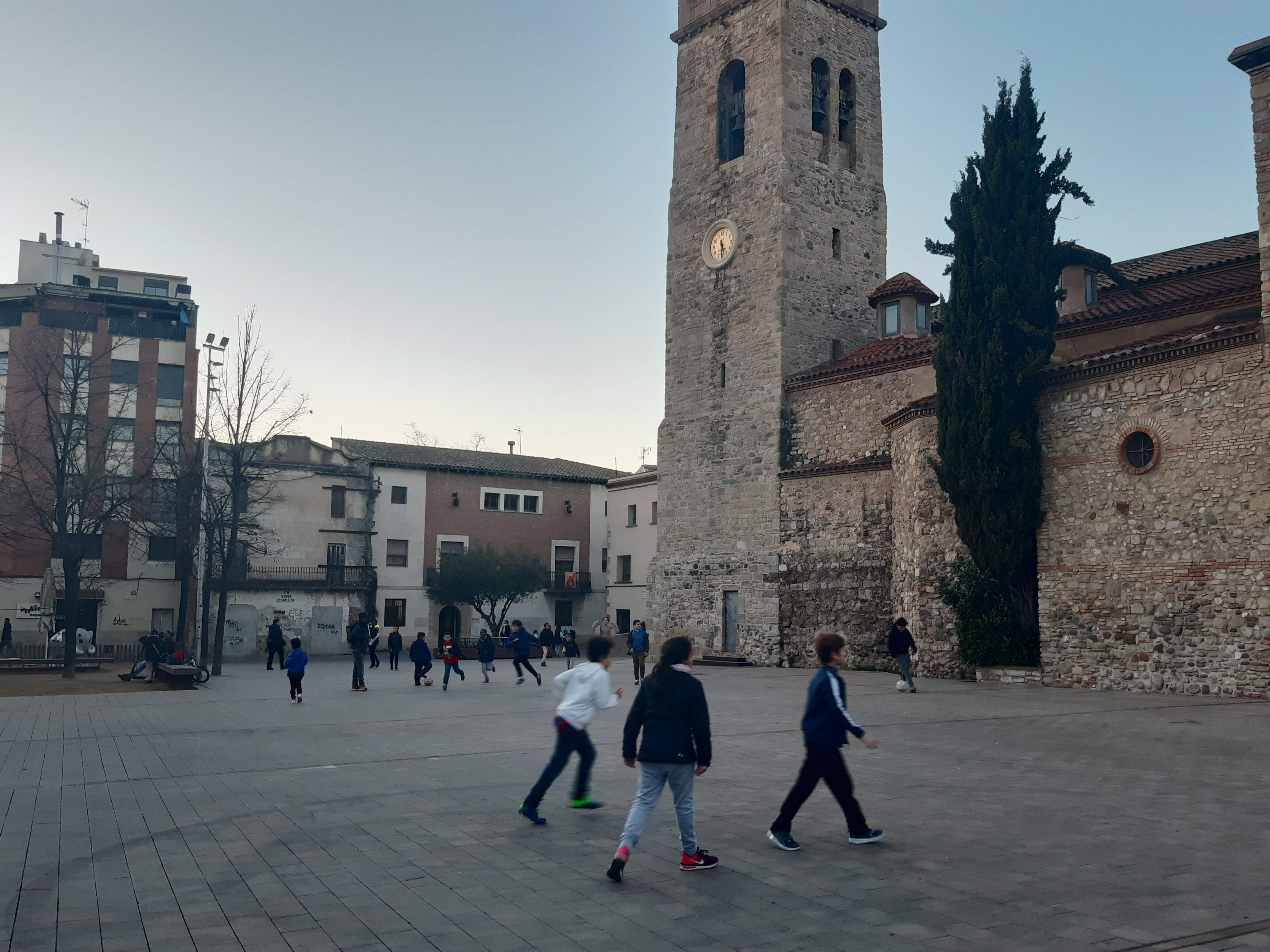 Avís per contaminació a la ciutat. FOTO: Andrea Sánchez Esteban