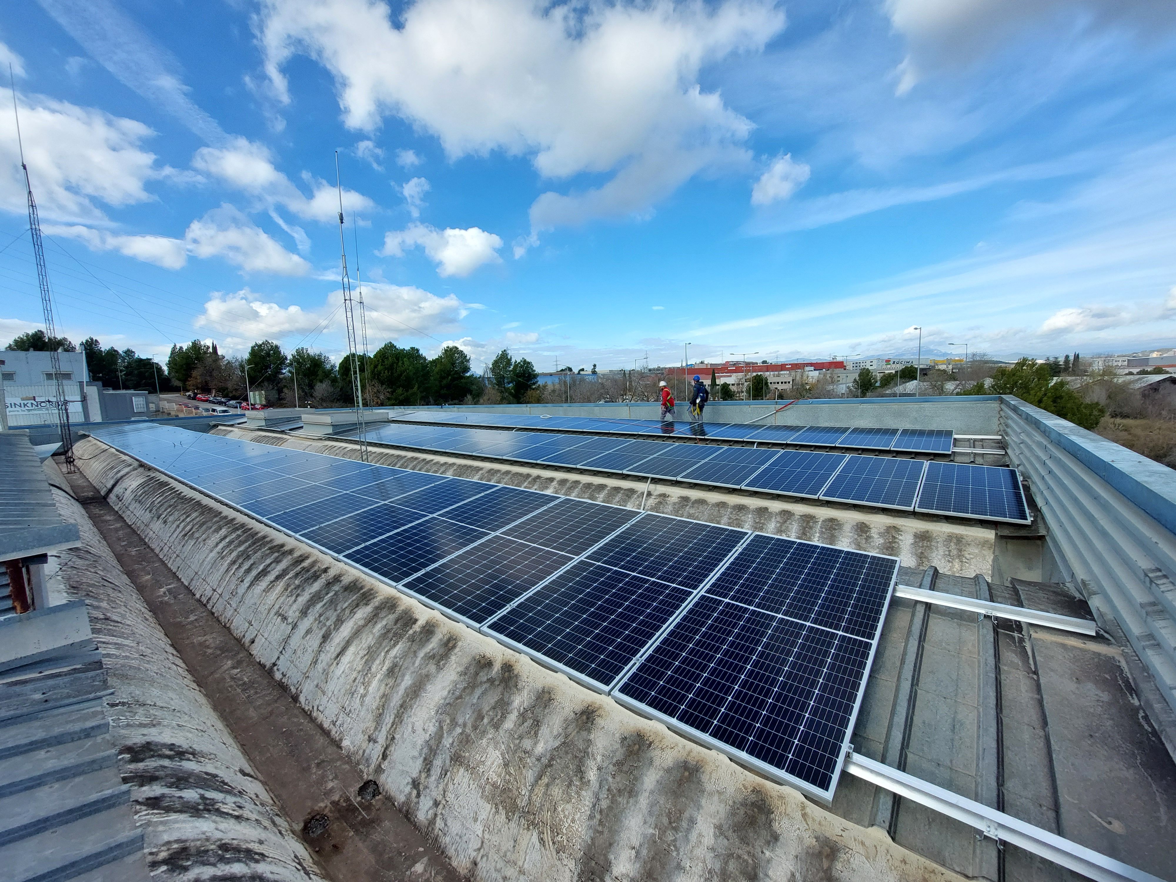 cepillo Experimentar balsa Energia solar per a una ciutat més sostenible