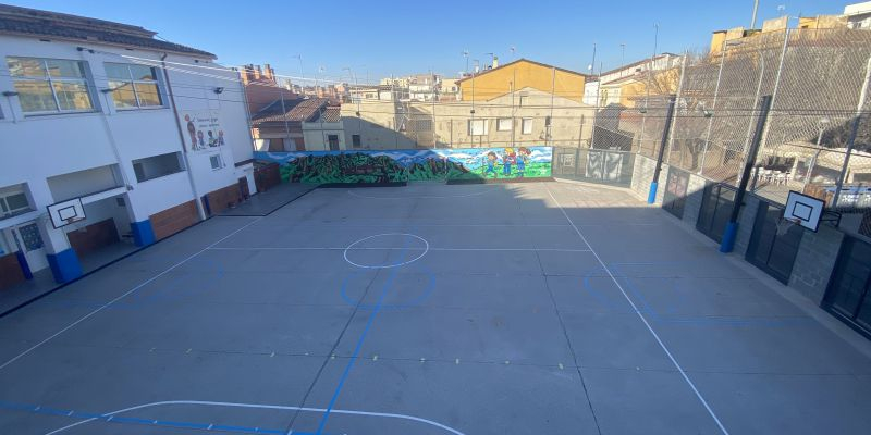 L'escola Montserrat de Rubí està preparant un nou pati. FOTO: Cedida