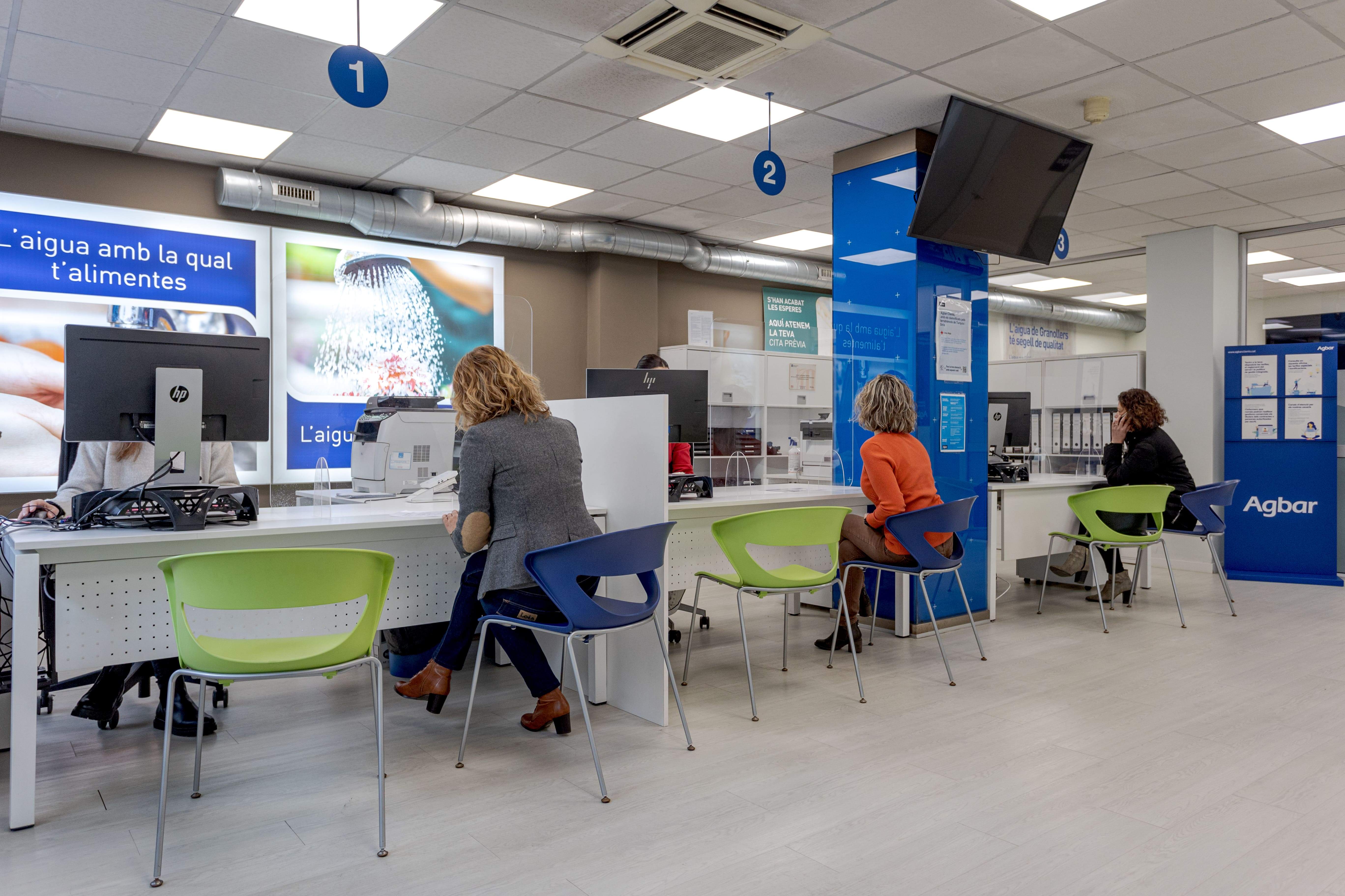 Agbar implementa l'atenció en 15 idiomes i llengua de signes. FOTO: Cedida