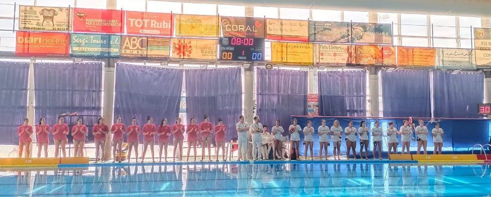 L'equip femení de waterpolo del CN Rubí va obtenir una important victòria davant el CN Echeyde. FOTO: Cedida