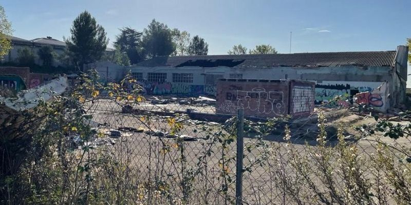 El sostre de la fàbrica Fico Triad abans de ser enderrocada. FOTO: NHS