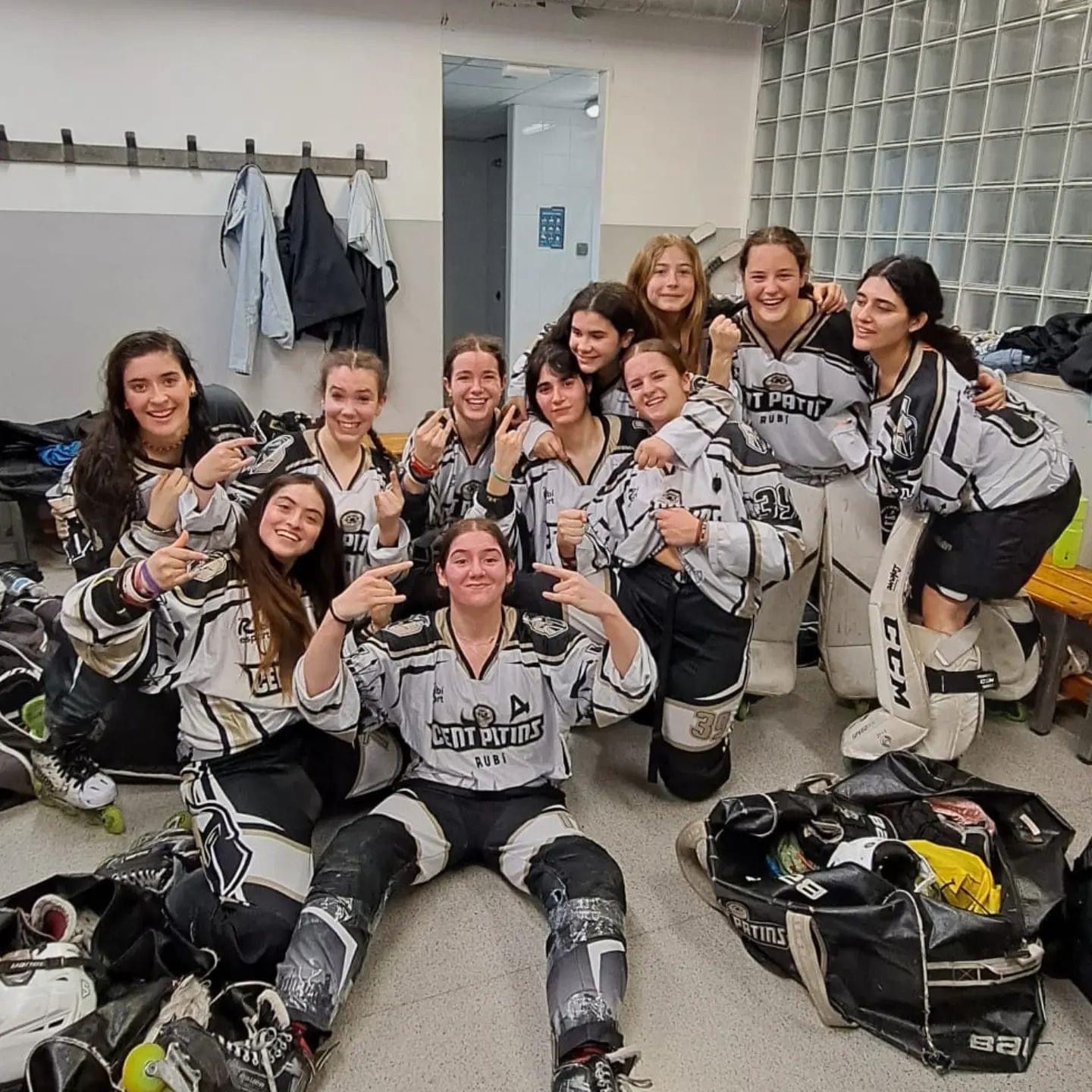 Jugadores de l'equip sub 20 del Cent Patins. FOTO: Cedida