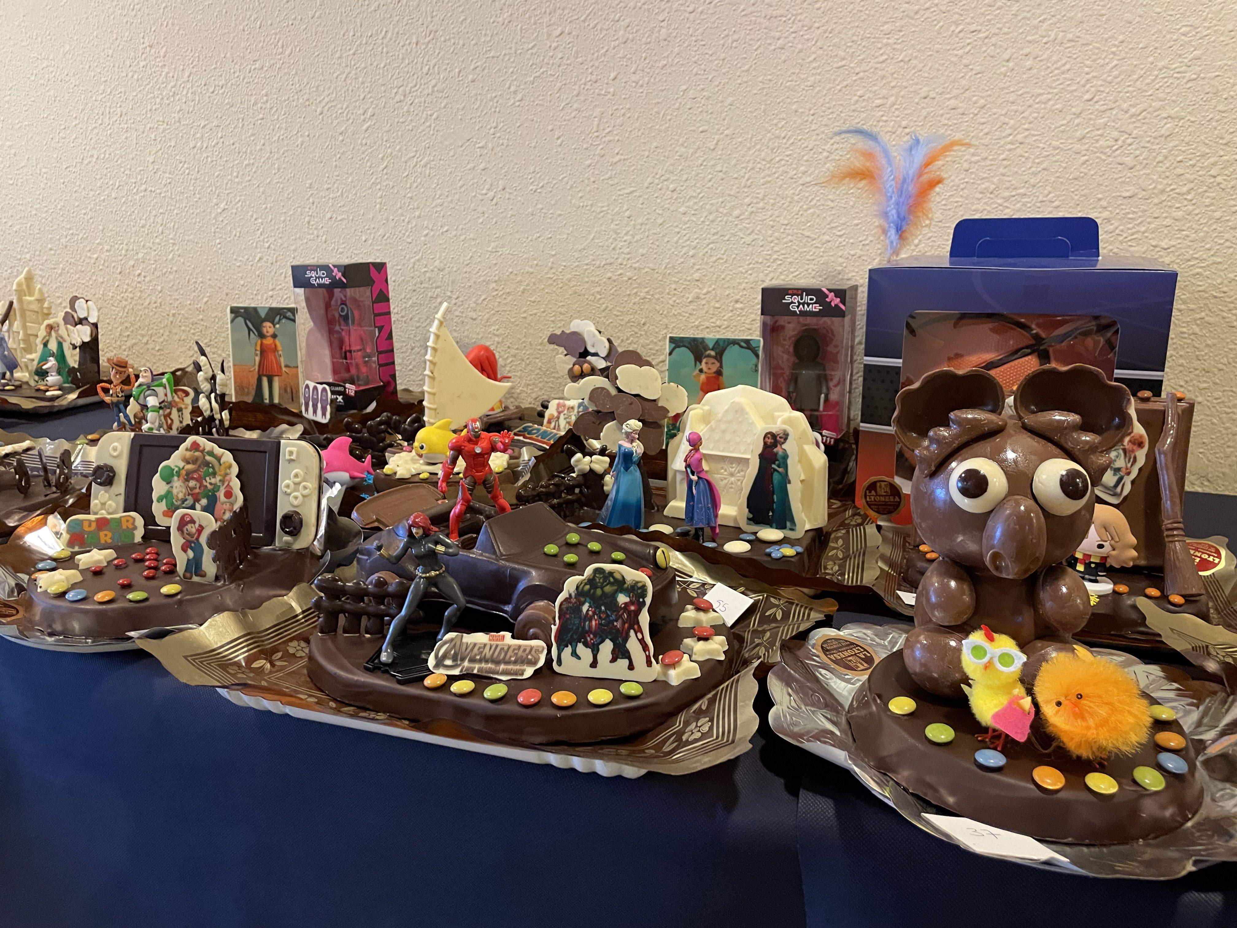 Mones de l'exposició de la pastisseria La Lyonesa de Rubí 2023. FOTO: NHS