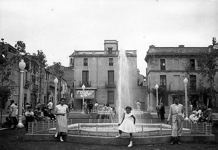 L’antic sortidor de la plaça de Catalunya, 1954. FOTO: Autoria desconeguda i cedida a l'Arxiu Municipal de Rubí