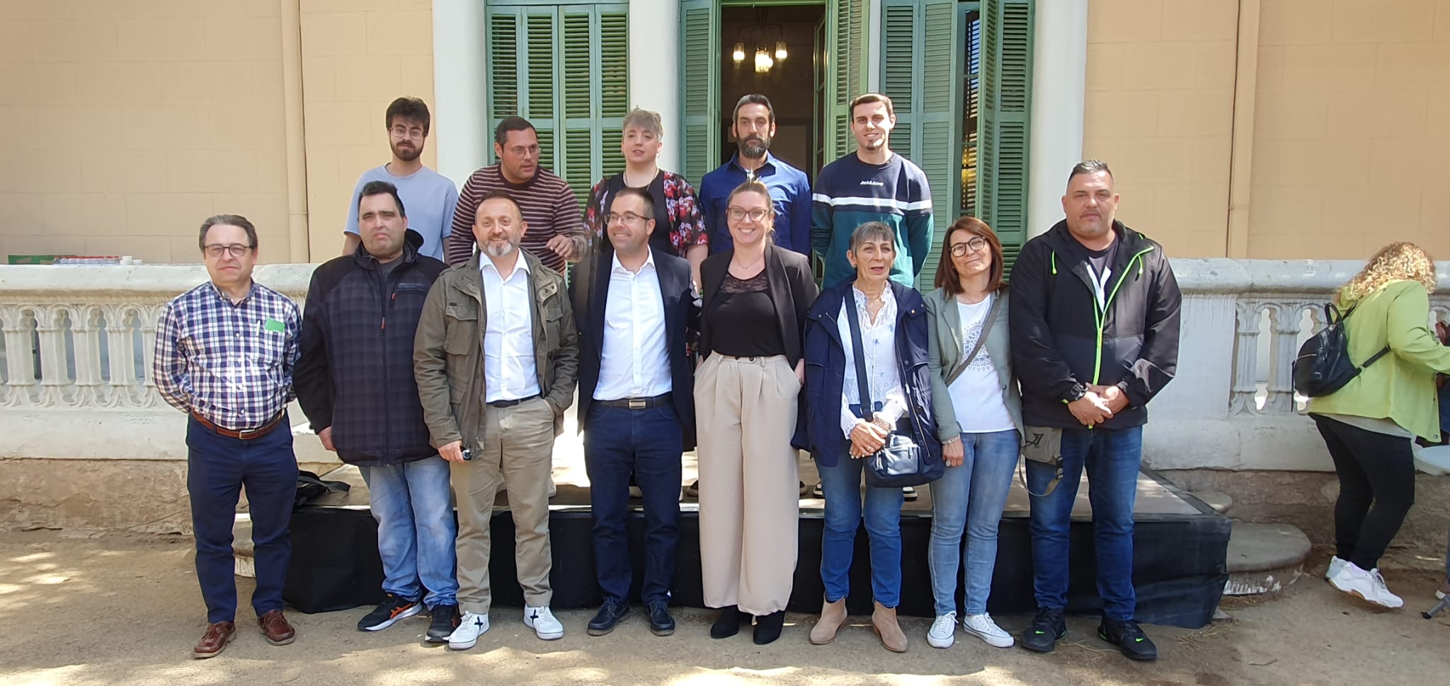 Els escollits per la candidatura de Veïns per Rubí. FOTO: Cedida