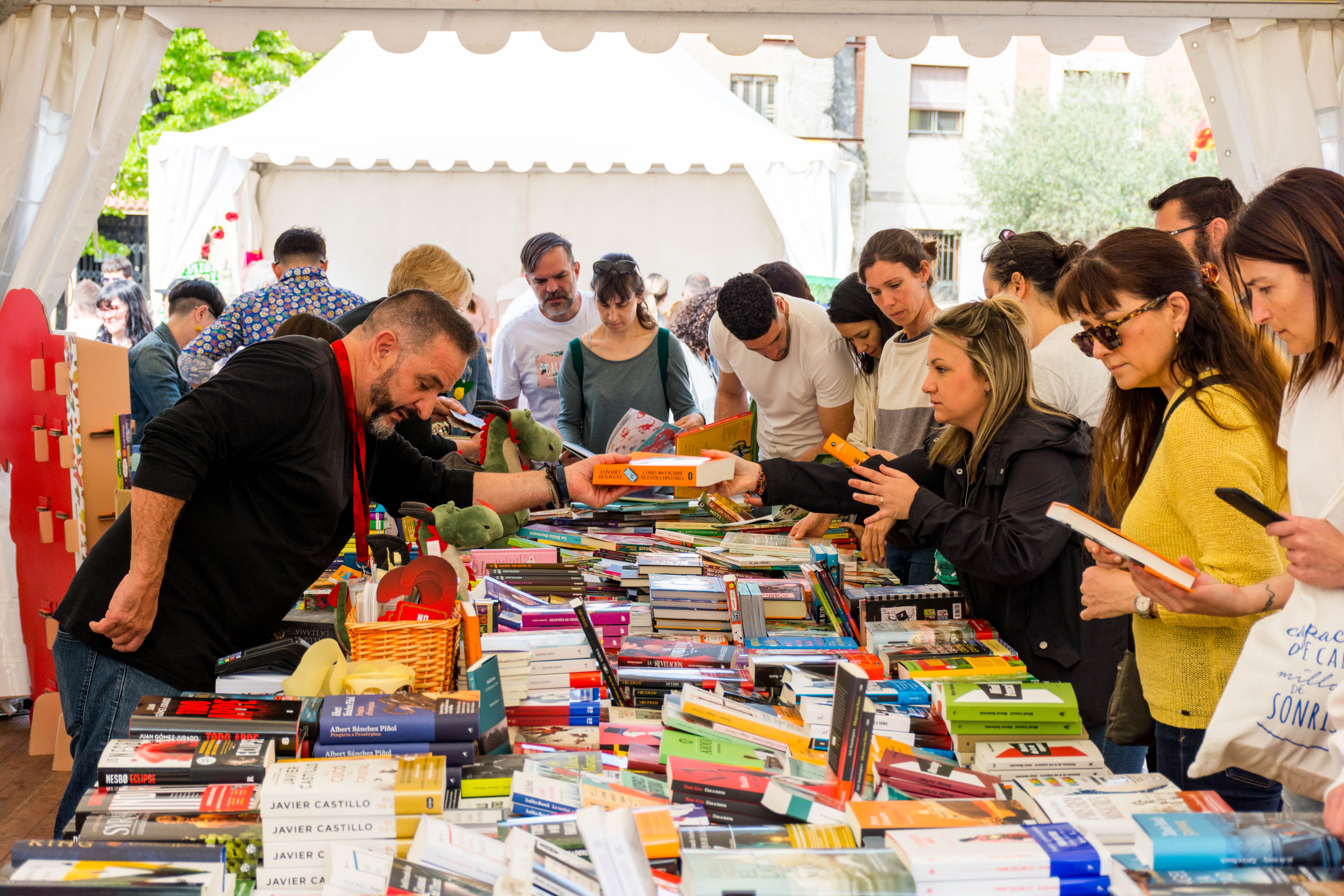 Sant Jordi 2023 a Rubí. FOTO: Carmelo Jiménez