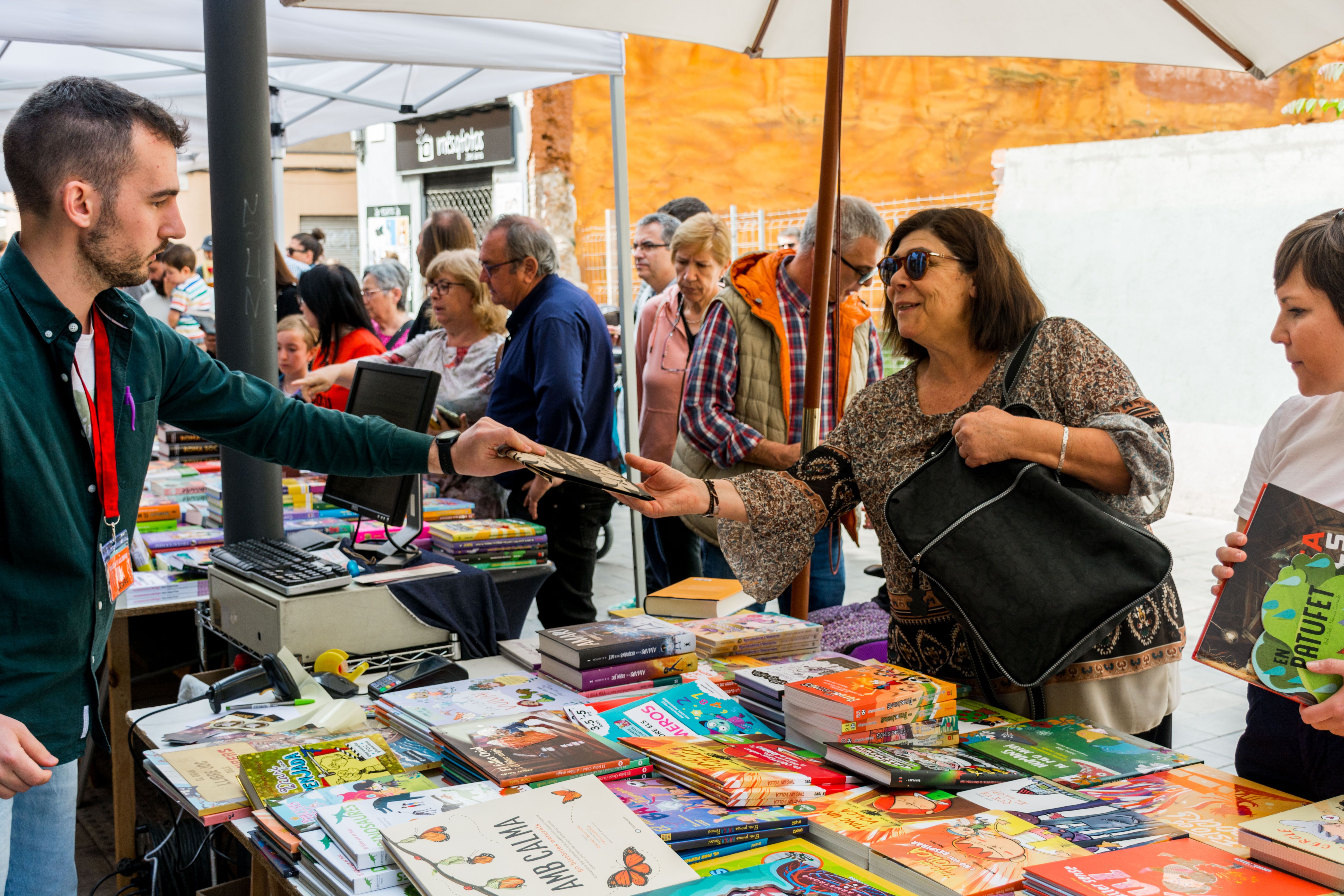 Sant Jordi 2023 a Rubí. FOTO: Carmelo Jiménez