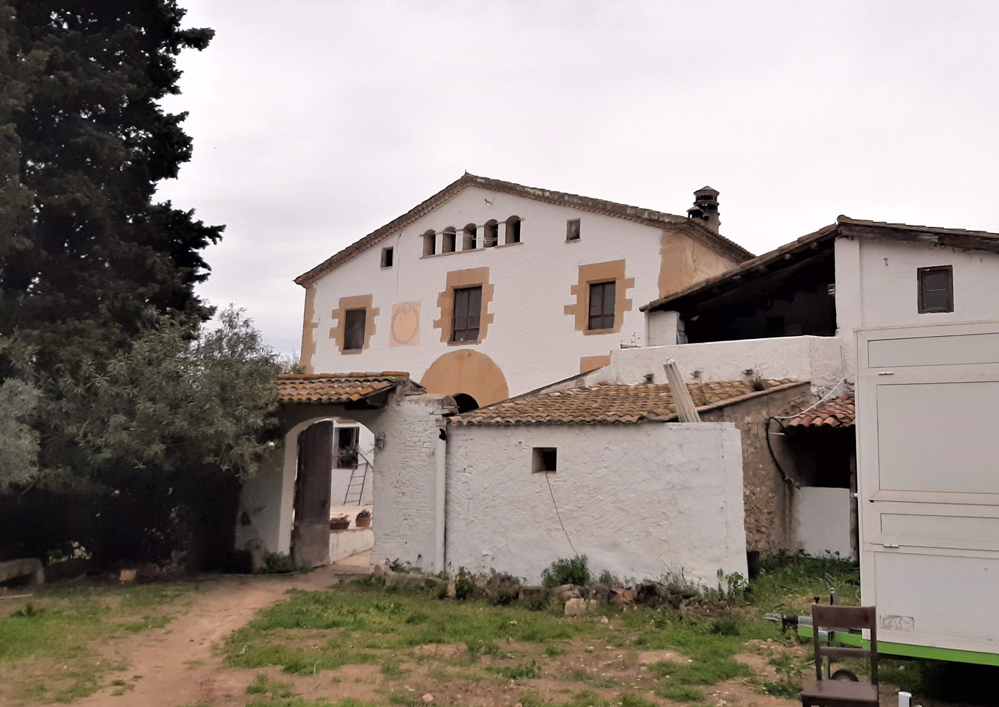 La masia de can Pi de la Serra. FOTO: Jordi Vilalta La masia de can Pi de la Serra. FOTO: Jordi Vilalta