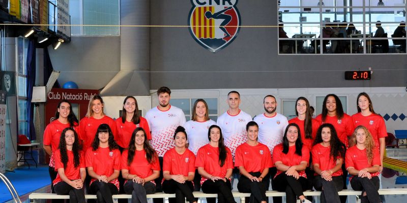 Equip Absolut Femení de waterpolo. FOTO: Cedida