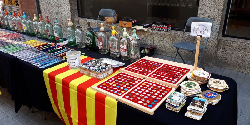 El dissabte torna la fira del col·leccionisme de Rubí. FOTO: Cedida El dissabte torna la fira del col·leccionisme de Rubí. FOTO: Cedida