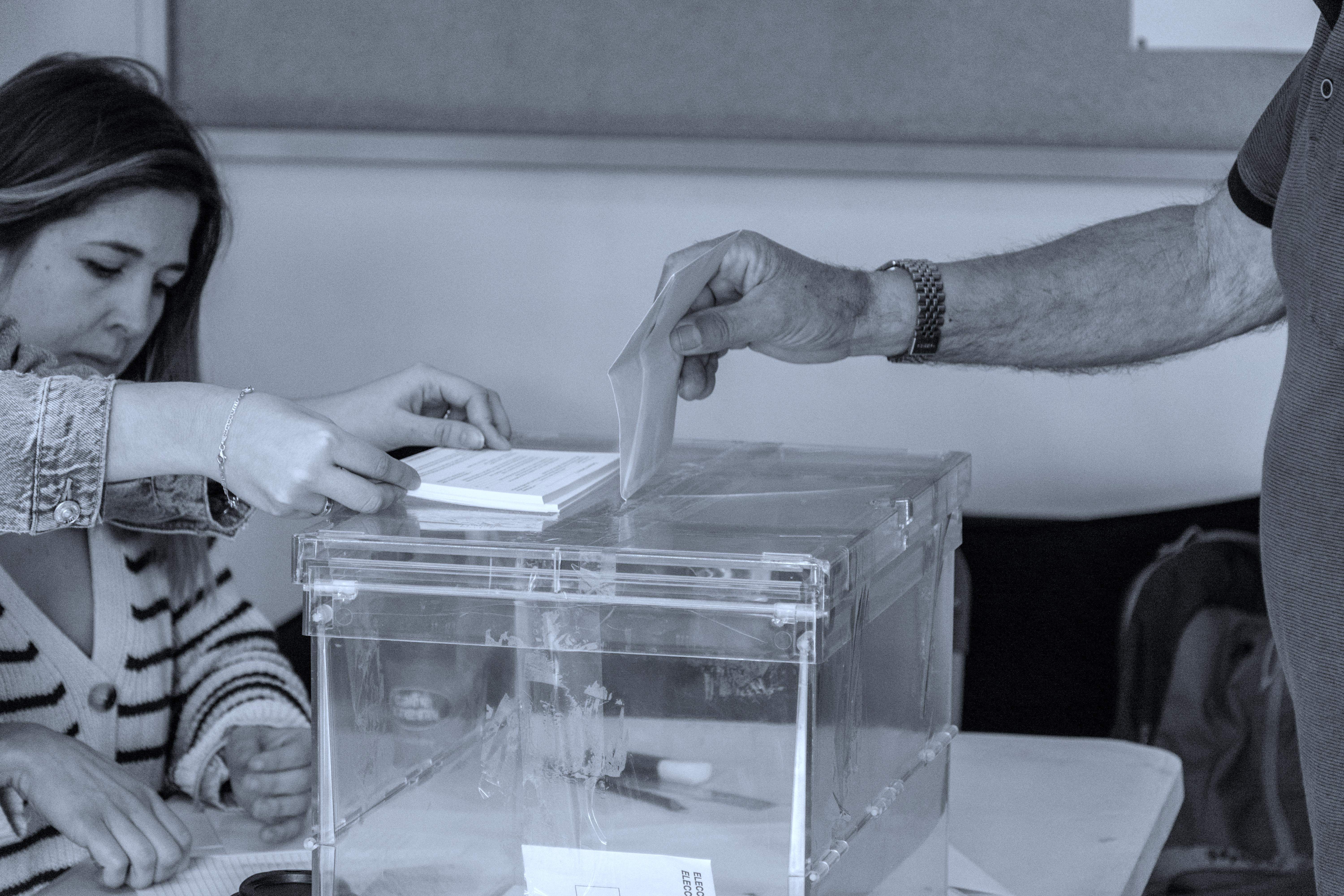 Agraïment als veïns i veïnes de Rubí. FOTO: Carmelo Jiménez