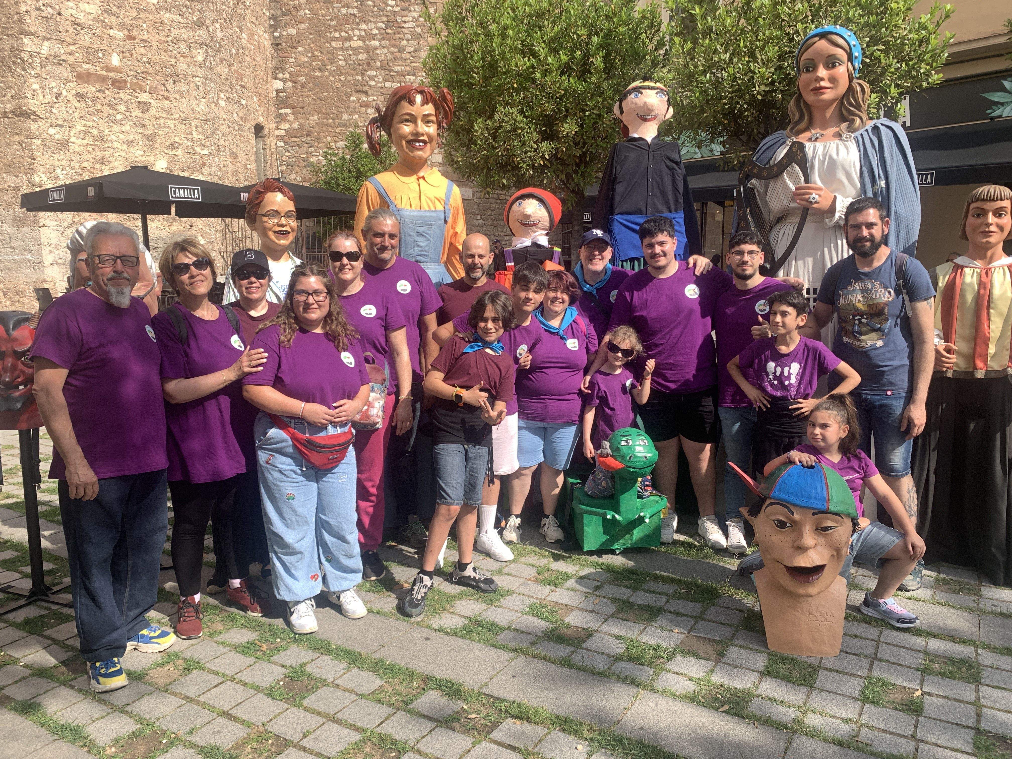 Els quatre gegants de Ca n'Oriol visiten Sabadell. FOTO: Cedida Els quatre gegants de Ca n'Oriol visiten Sabadell. FOTO: Cedida