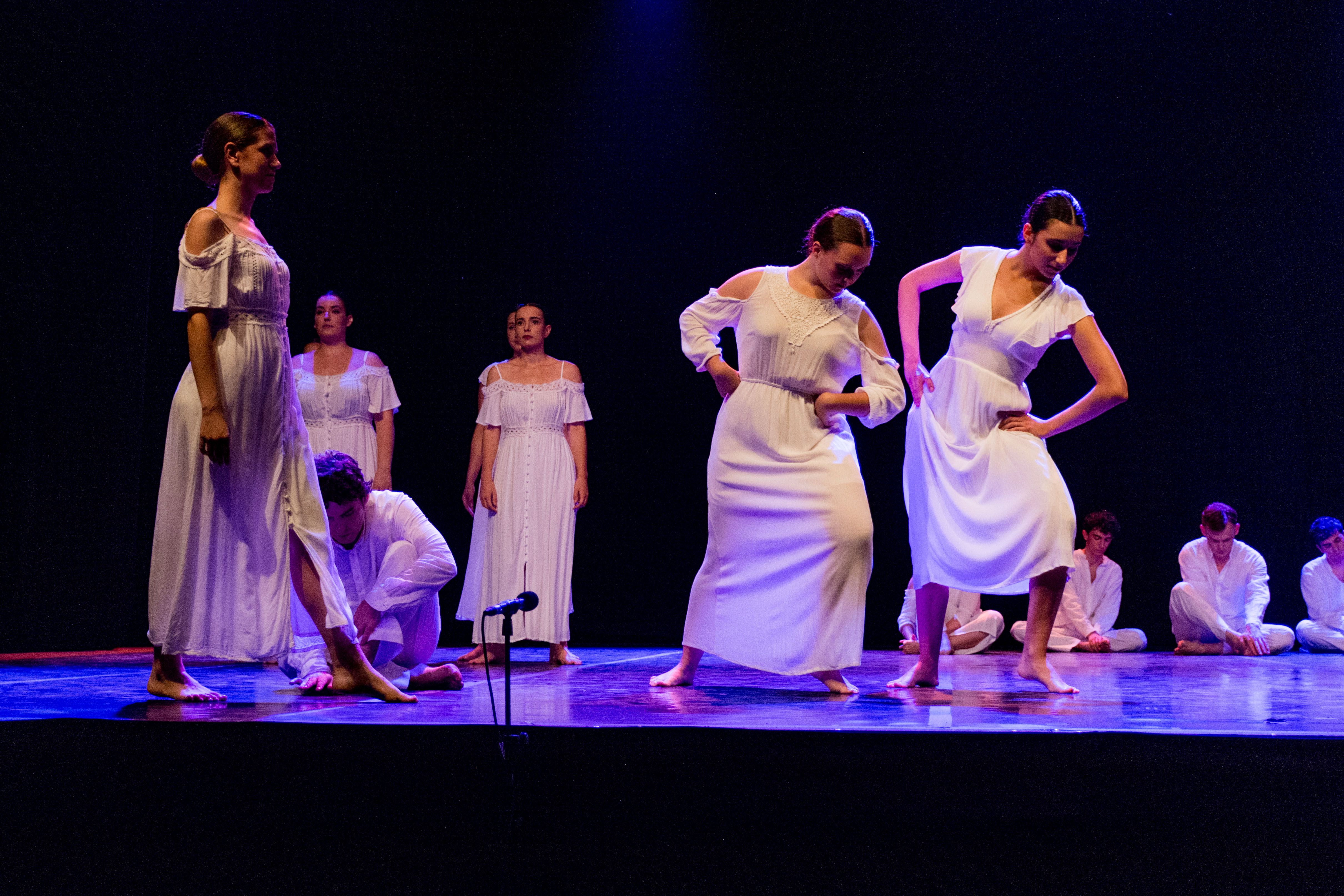 Espectacle de l'Esbart Dansaire per la Festa Major. FOTO: Carmelo Jiménez