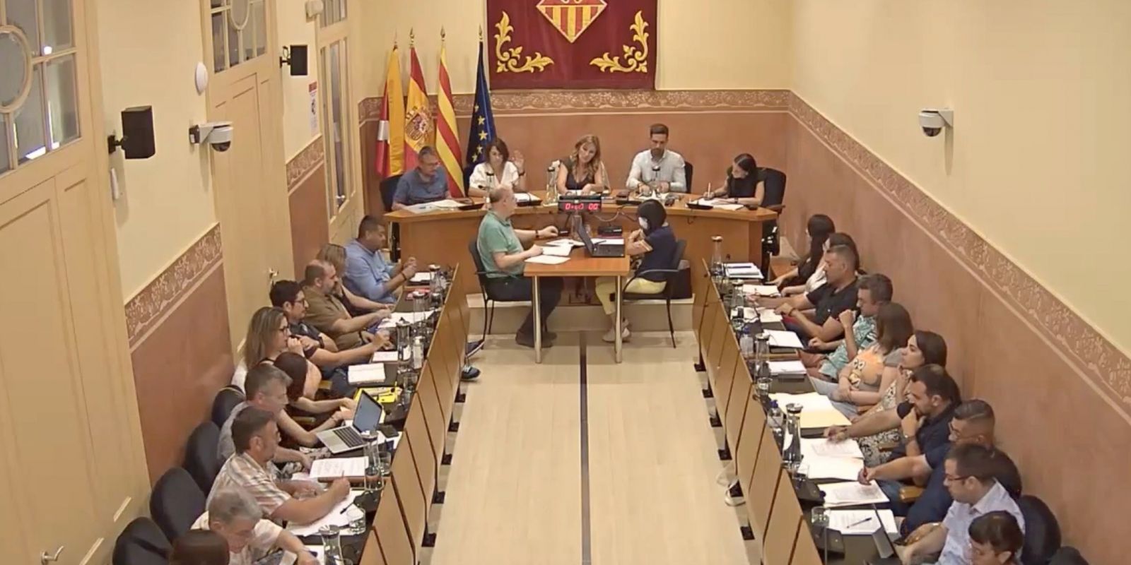Com va acordar el PSC amb En Comú Podem per a aprovar el cartipàs municipal, el nombre del personal eventual a dedicació completa ha baixat de 4 a 3. FOTO: Arxiu