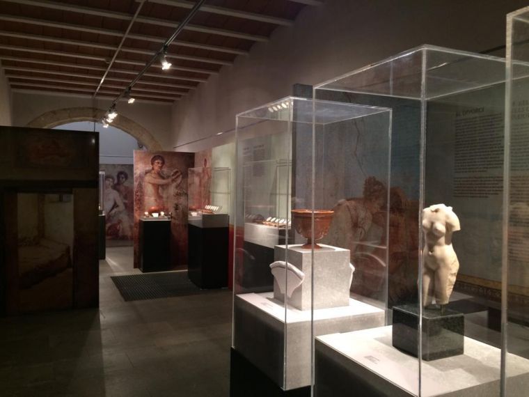 Aquests dies d'estiu és una gran oportunitat per a visitar aquests jaciments i escultures romanes. Gràcies al seu descobriment, podem conèixer millor la nostra ciutat i la seva cultura. Foto: N.E.