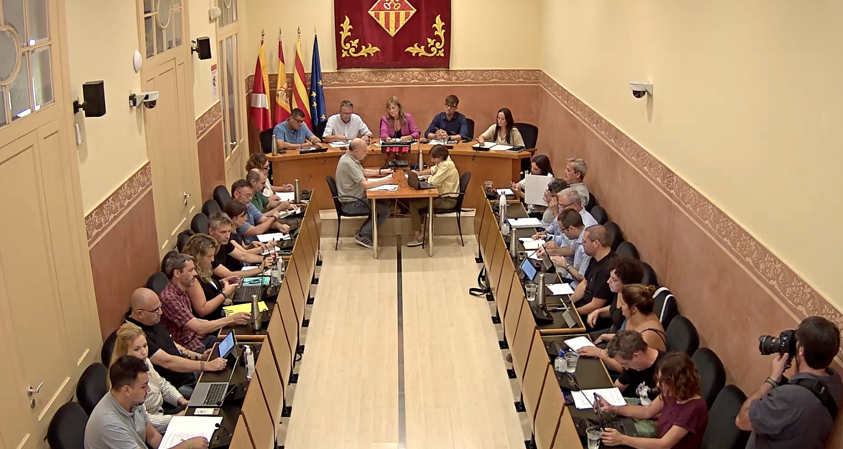 La part resolutiva ha conclòs amb l'aprovació per una unanimitat de desestimar el recurs de reposició presentat contra l'acord d'aprovació provisional de la modificació puntual del pla parcial del sector V, 'Les valls de Sant Muç', al carrer Pins i Oliveres. Foto: Ajuntament de Rubí