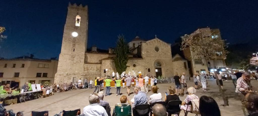 L'aplec ha congregat més de 500 persones tant de Rubí com d'altres municipis. Foto: Foment de la Sardana