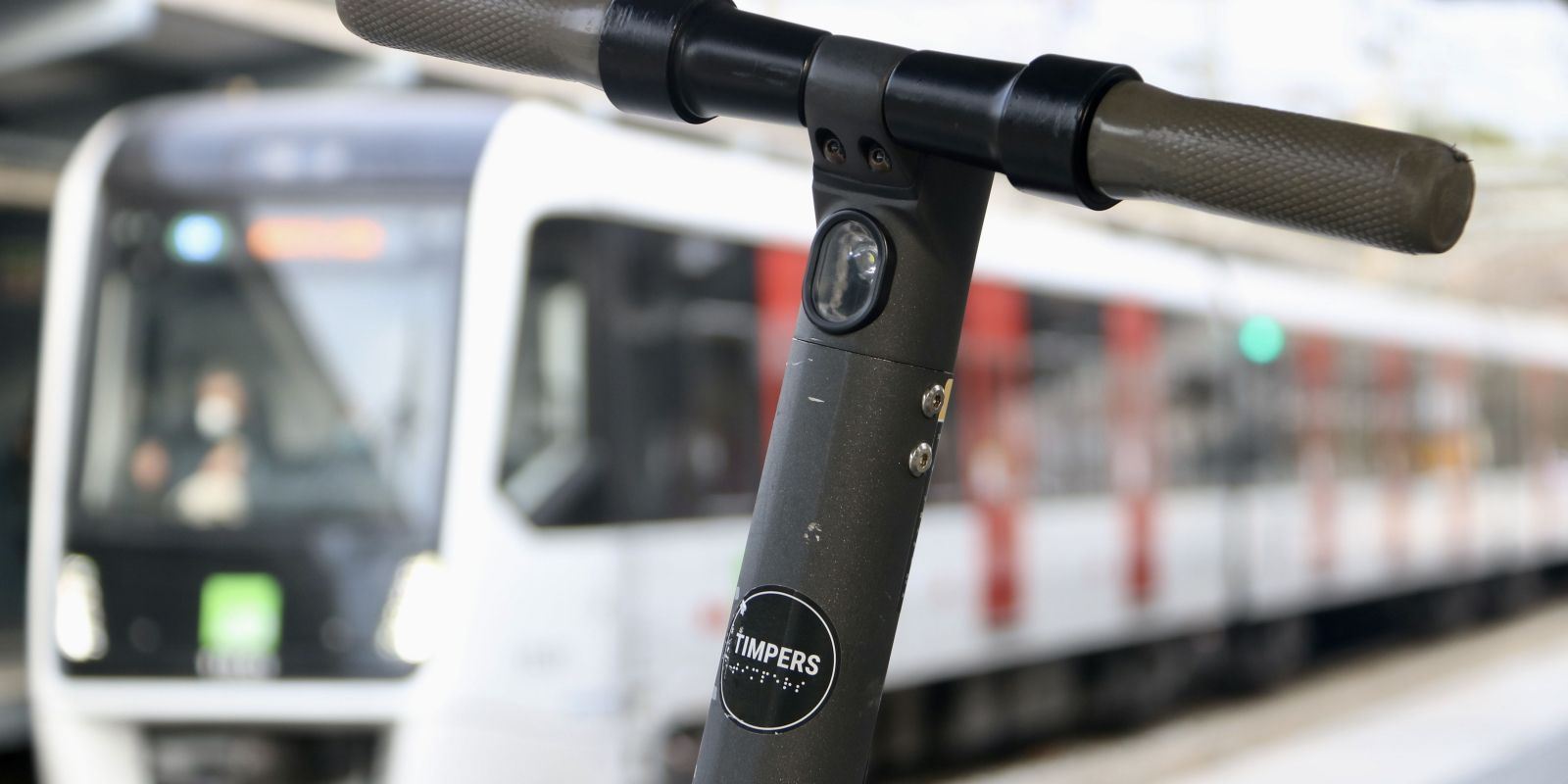 El consell d'administració de l'Autoritat del Transport Metropolità ha aprovat aquesta mesura perquè consideren que no hi ha prou garanties de seguretat. Foto: ACN El consell d'administració de l'Autoritat del Transport Metropolità ha aprovat aquesta mesura perquè consideren que no hi ha prou garanties de seguretat. Foto: ACN